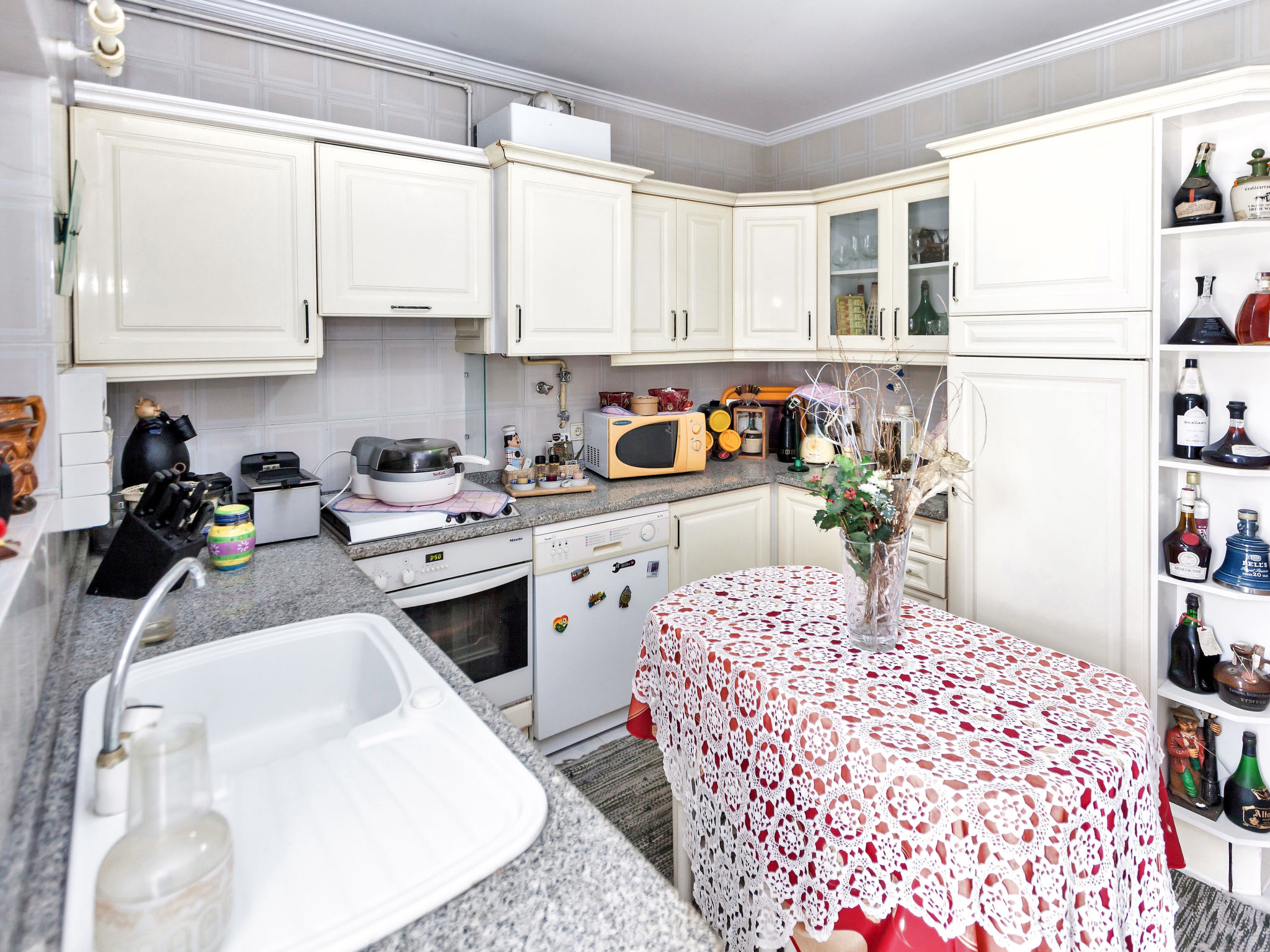 Maison Vivenda Rafael – Cuisine et coin repas, photo 16 sur 35