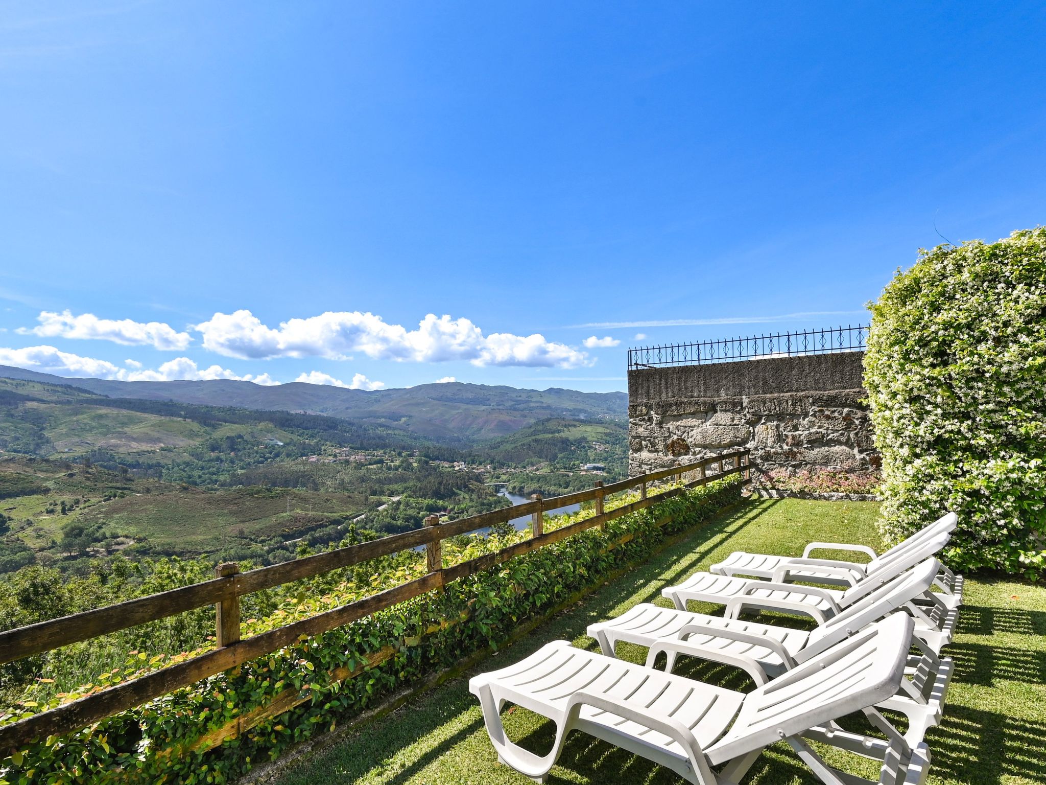 Casas das Olas 1 - Großartige Aussicht, 2 Pools, idealer Ort zum Entspannen und-Binnen