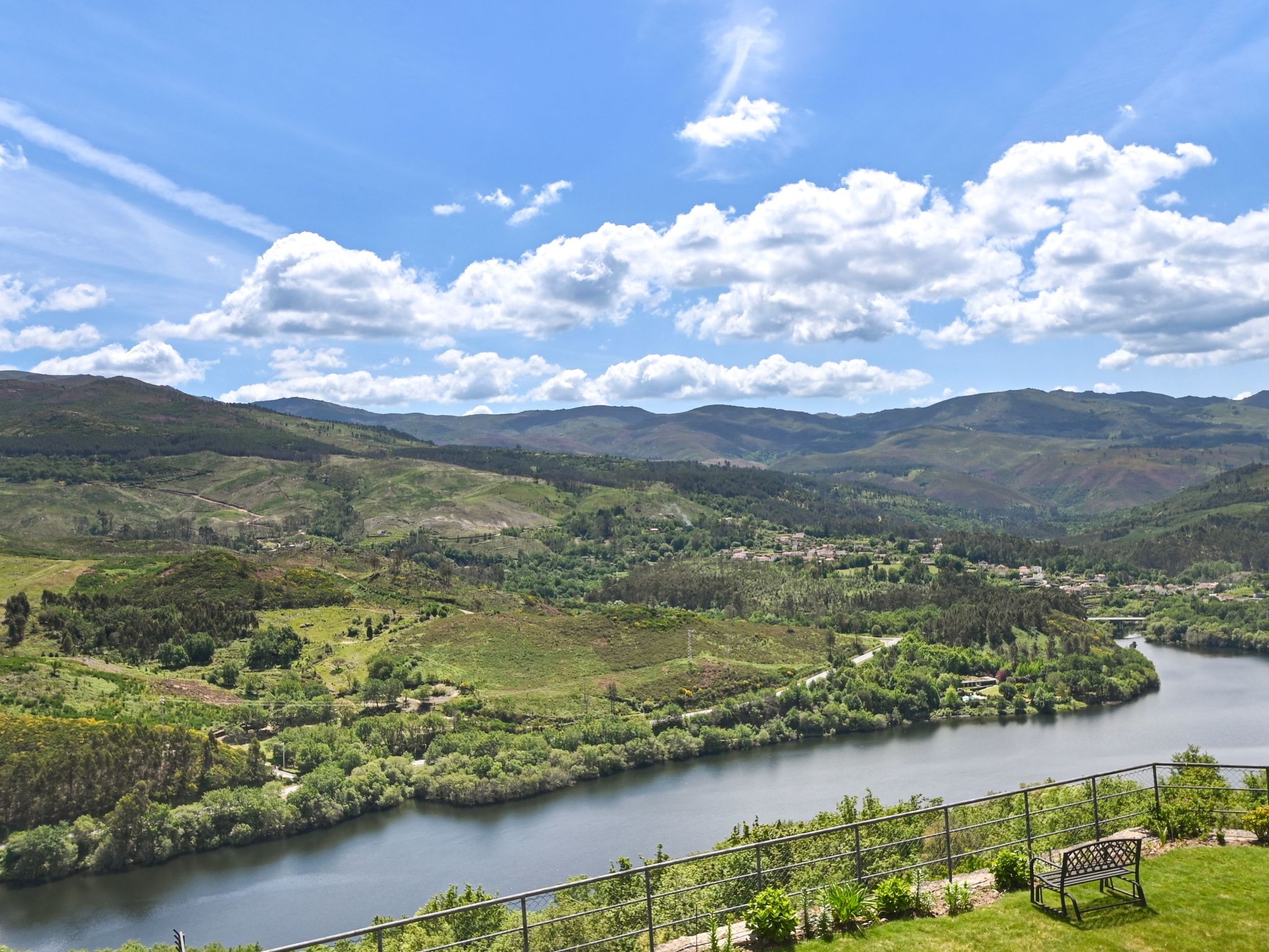Casas das Olas 1 - Großartige Aussicht, 2 Pools, idealer Ort zum Entspannen und-Binnen