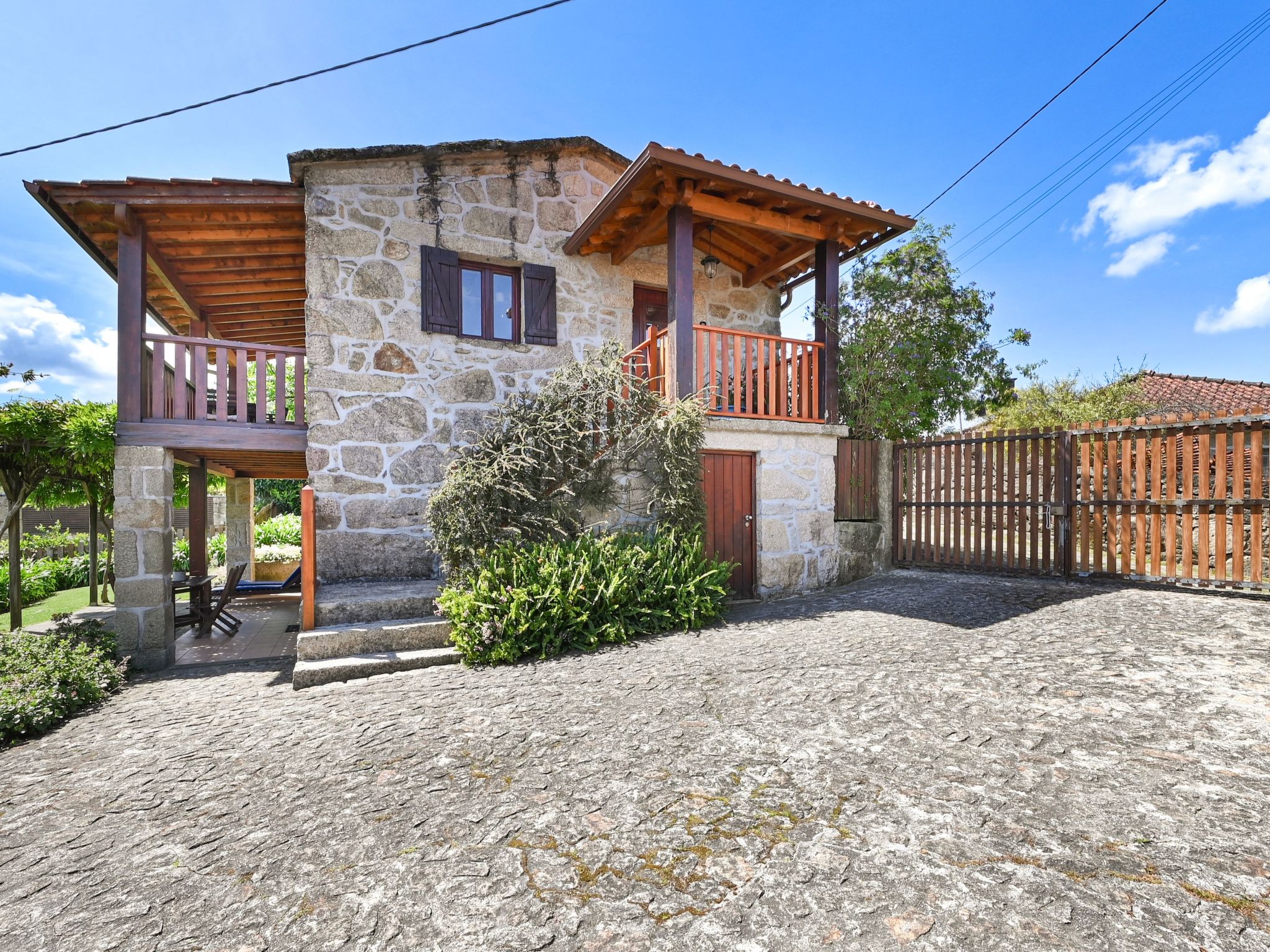 Casas das Olas 2 - Großartige Aussicht, 2 Pools, idealer Ort zum Entspannen und-Binnen