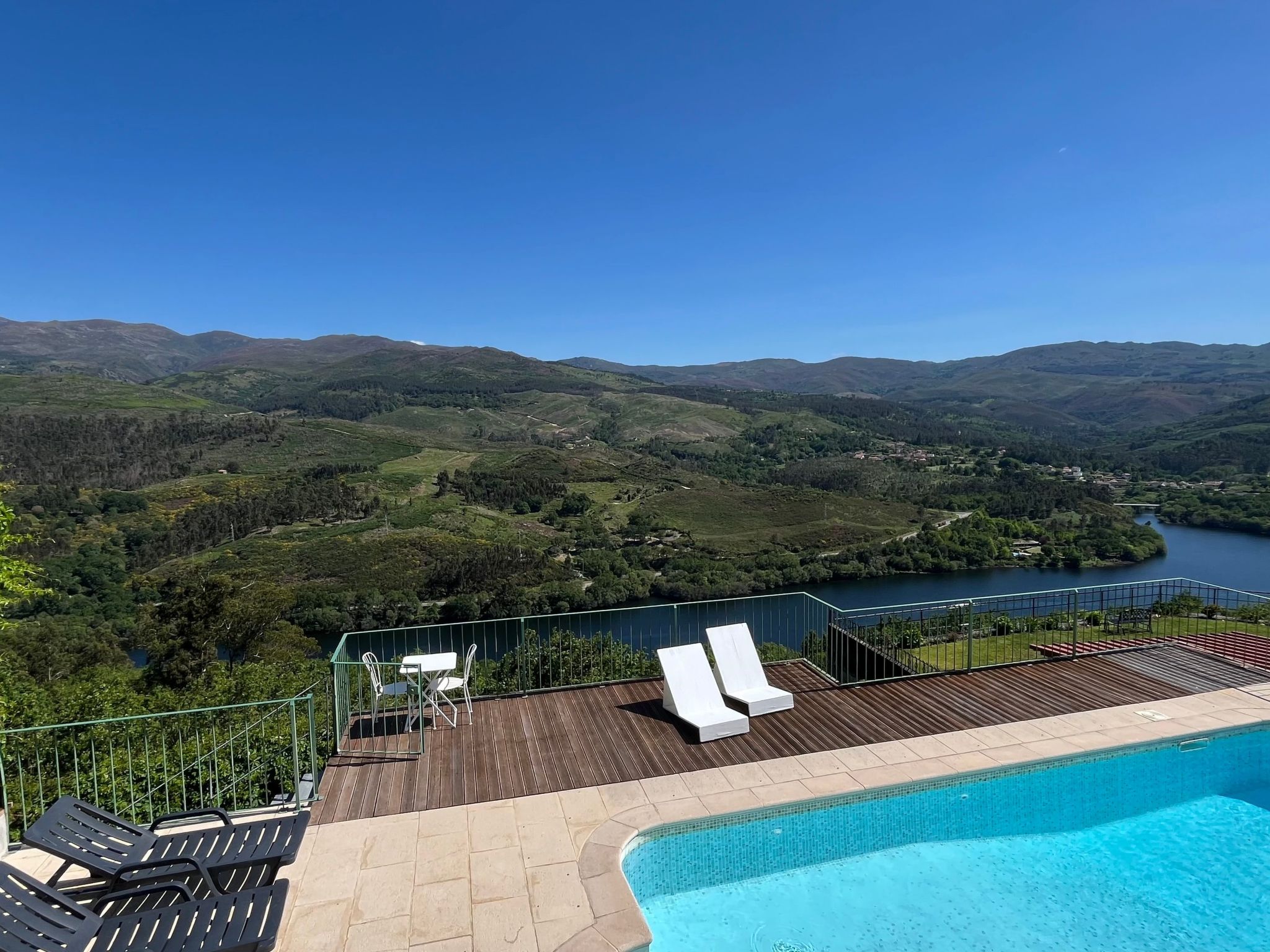 Casas das Olas 2 - Großartige Aussicht, 2 Pools, idealer Ort zum Entspannen und-Binnen