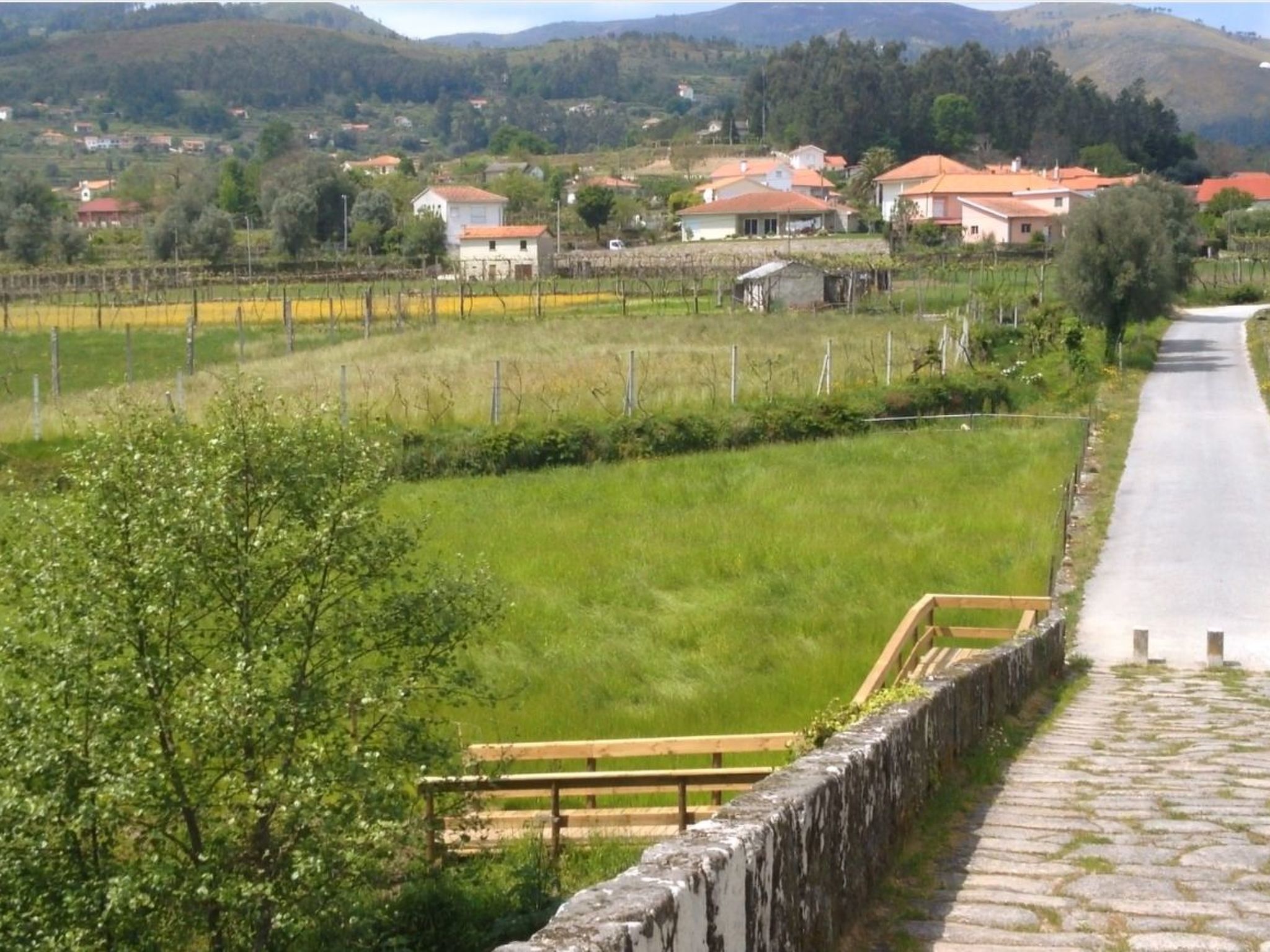 "Großmutters Häuschen" mit überdachter Terrasse-Binnen