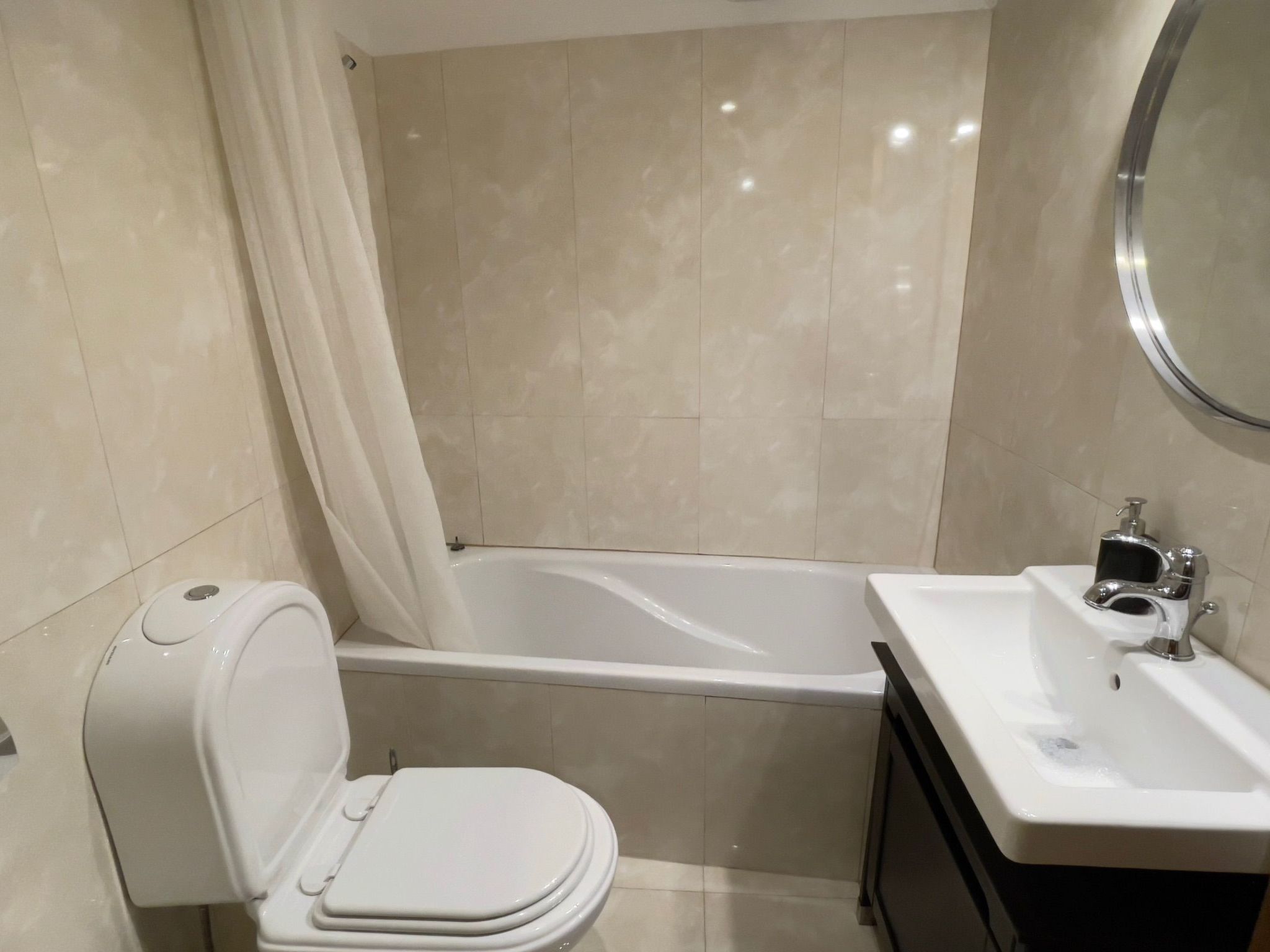 "Großvaters Häuschen" mit Kamin-Binnen