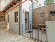 Stijlvol appartement met mezzanine in hartje Porto, ideaal voor 2-3 personen - thumbnail 2