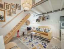 Stijlvol appartement met mezzanine in hartje Porto, ideaal voor 2-3 personen - thumbnail 1