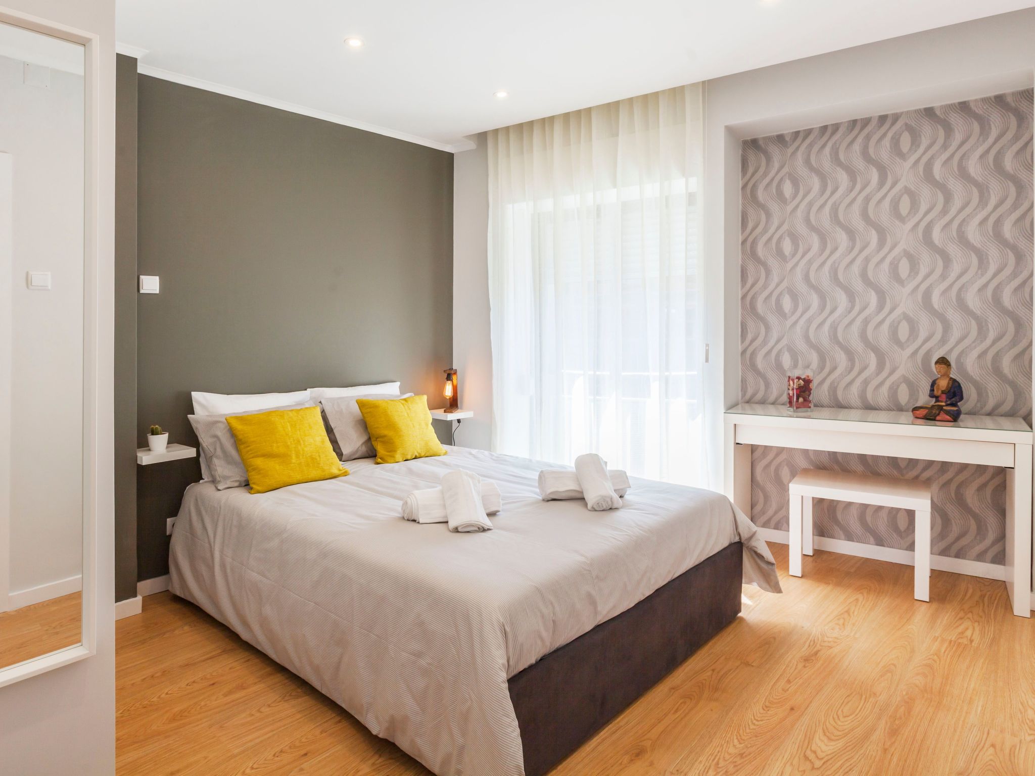 Wohnung "Coolhome" mit Balkon-Drinnen