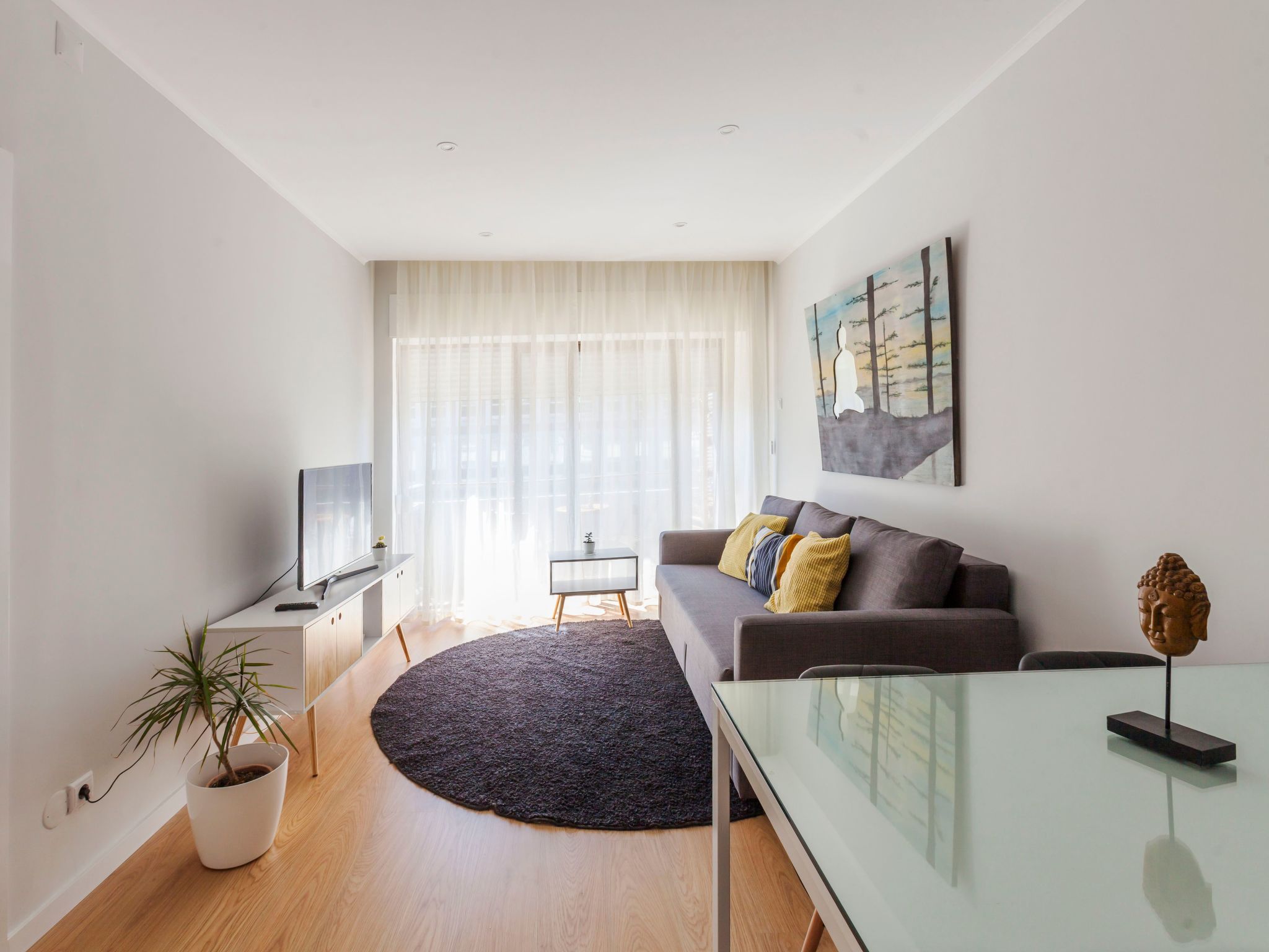 Wohnung "Coolhome" mit Balkon-Drinnen