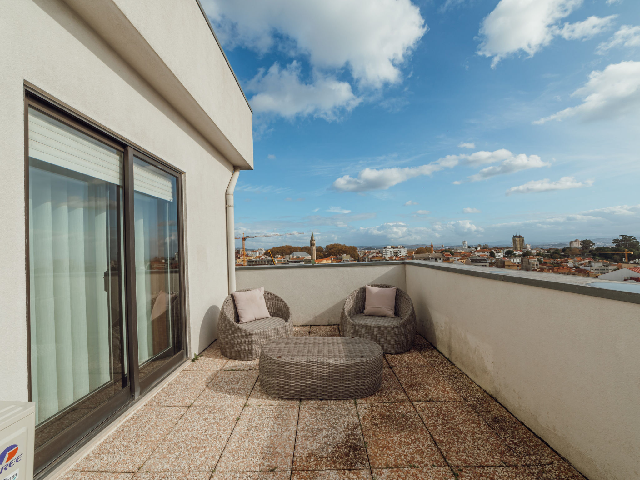 CITY CENTER GRAND SEA VIEW TERRACE by VACATIONY - Buiten