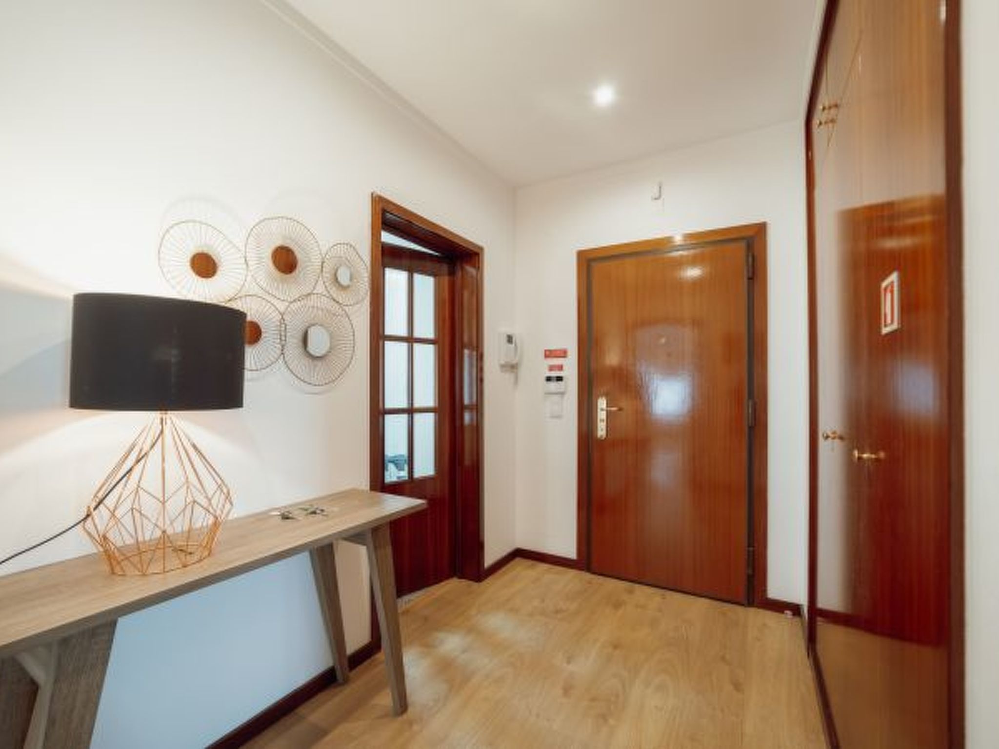 Stijlvol Grand Apartment in Porto met Zeezicht & Dakterras - foto 32