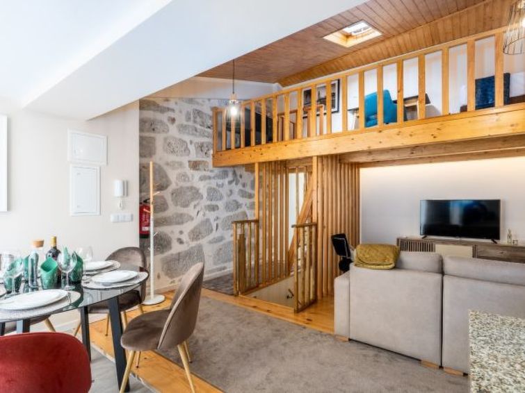City Center Comfort Apartment B By Vacationy - Torre de Moncorvo