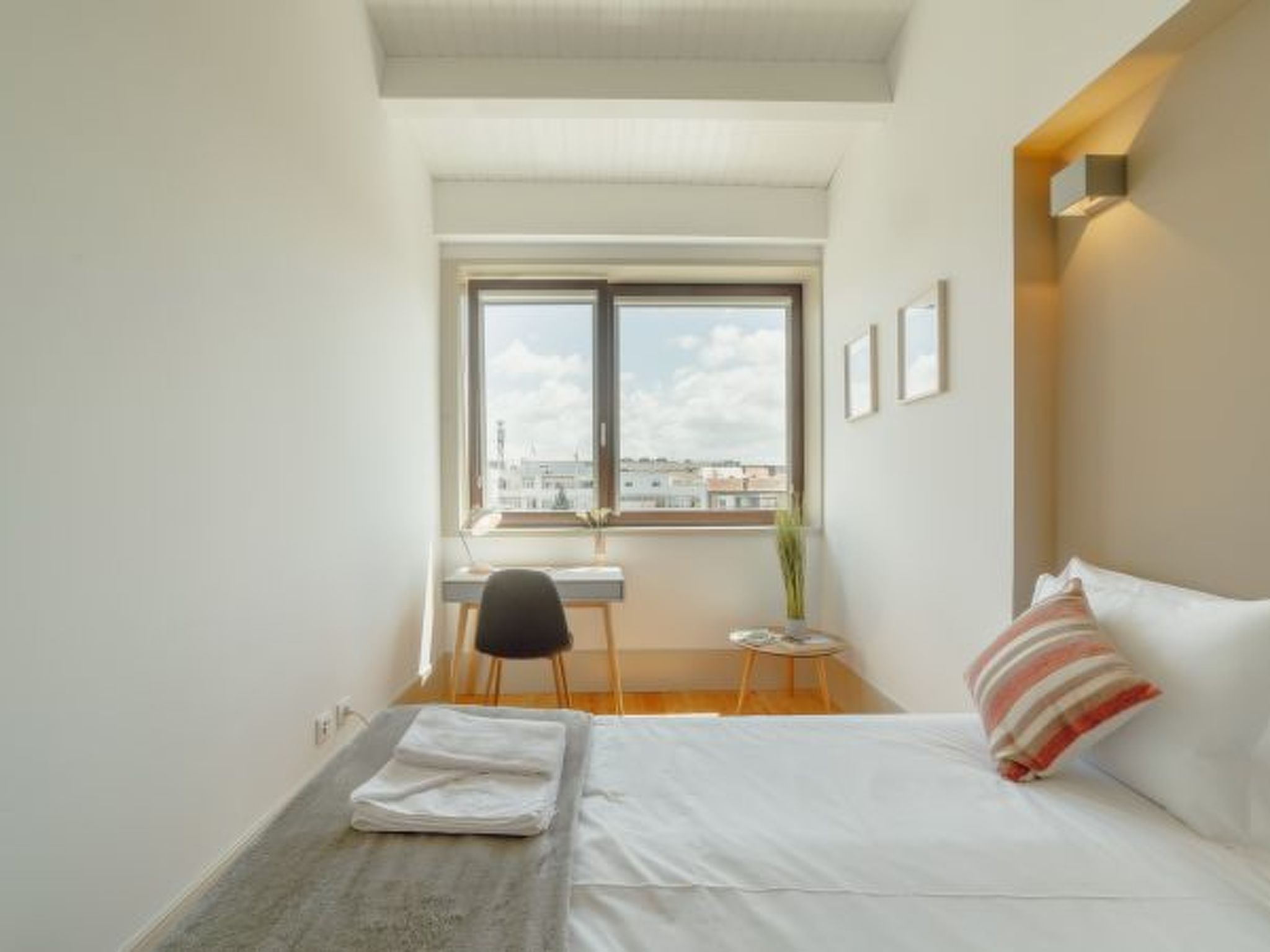 Photo of LEGACY OPORTO PREMIUM APARTMENT I by VACATIONY