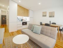 COURTYARD OPORTO DESIGN APARTMENT M