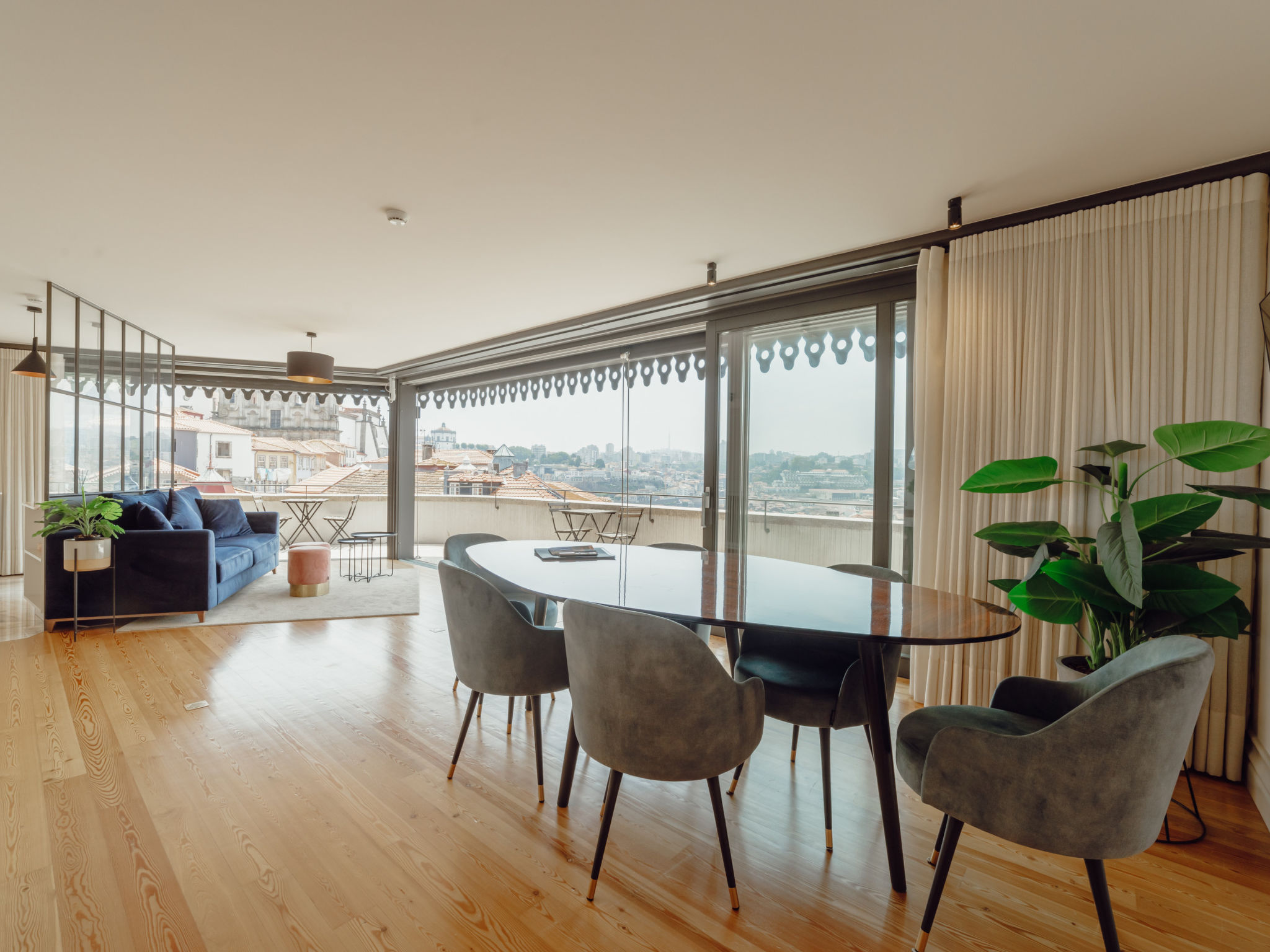 Photo of DOWNTOWN PENTHOUSE with RIVER VIEW by VACATIONY