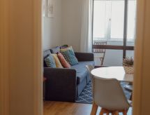 Stijlvol designappartement met balkon in het hart van Porto - thumbnail 4