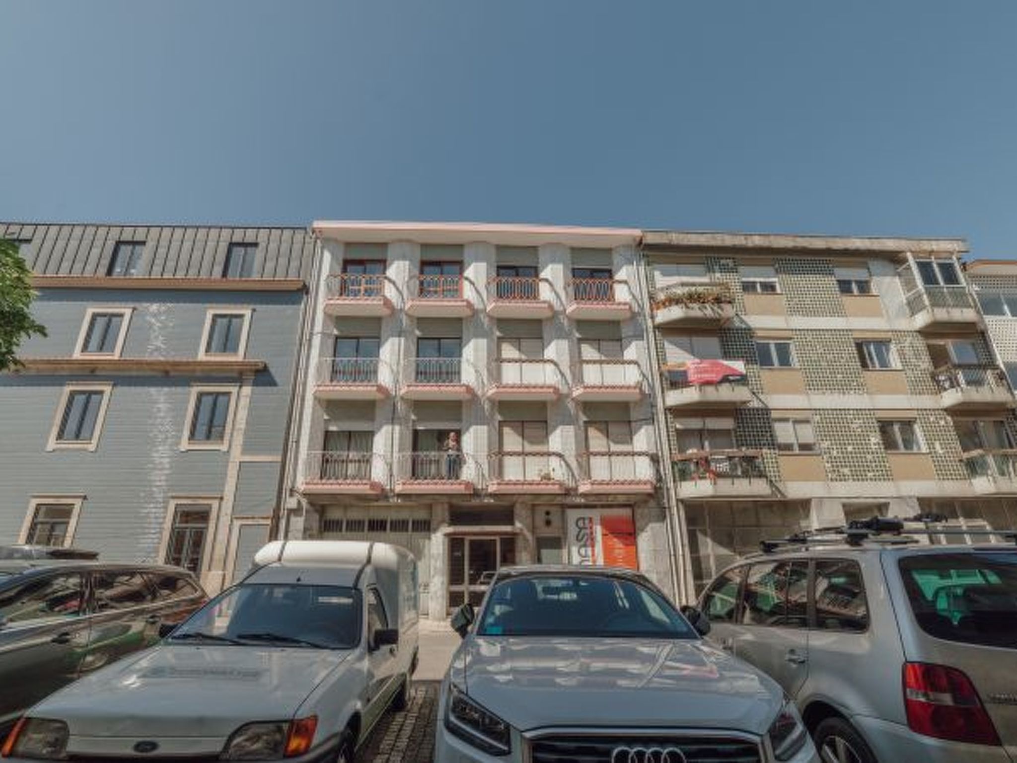 Stijlvol designappartement met balkon in het hart van Porto - foto 24