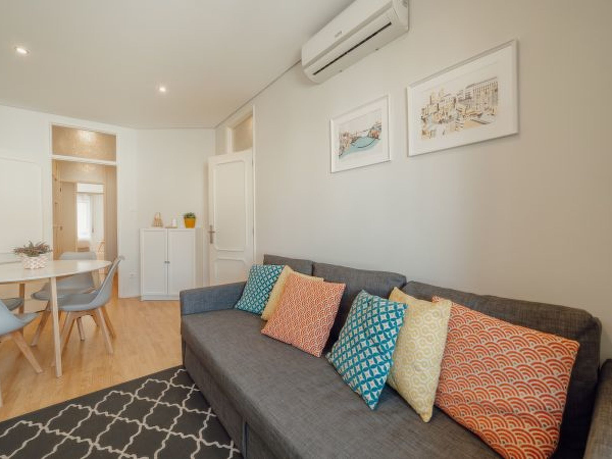 Stijlvol designappartement met balkon in het hart van Porto - foto 28