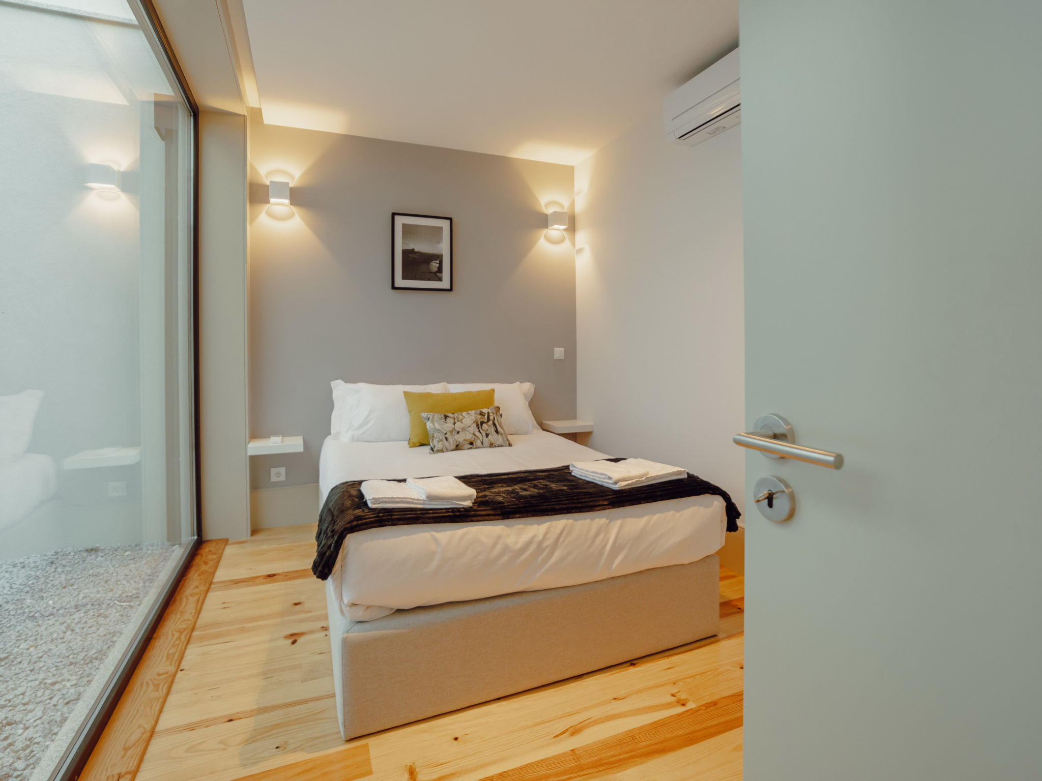 LEGACY OPORTO PREMIUM APARTMENT B by VACATIONY - Binnen