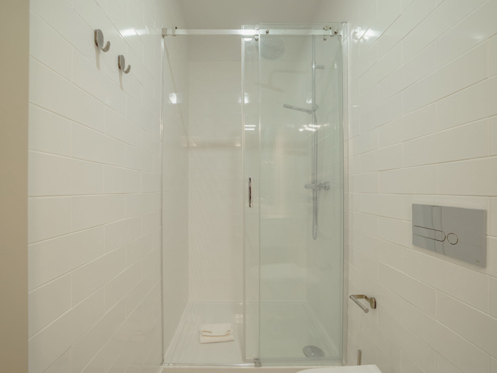 LEGACY OPORTO PREMIUM APARTMENT B by VACATIONY - Binnen