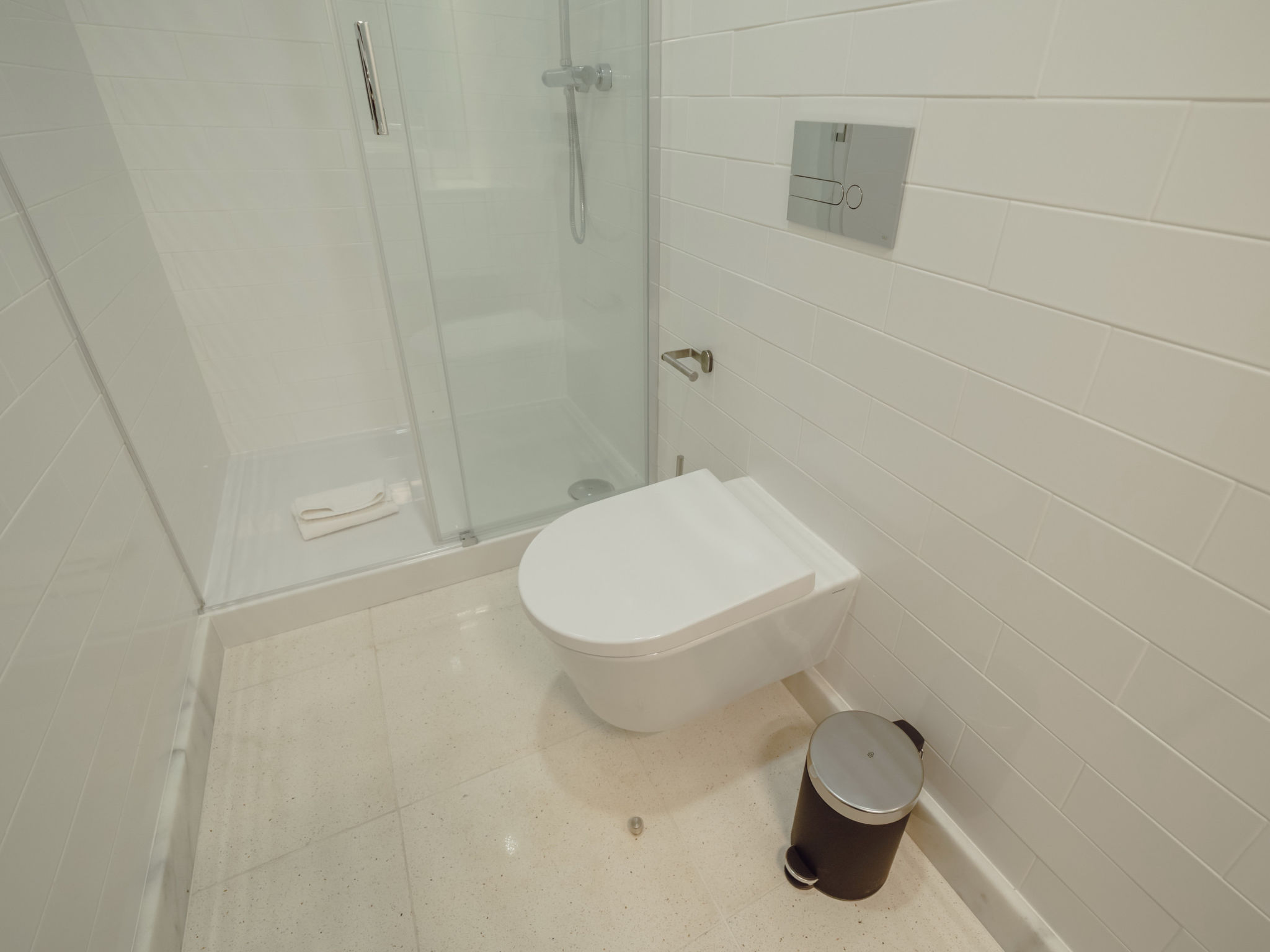 LEGACY OPORTO PREMIUM APARTMENT B by VACATIONY - Binnen