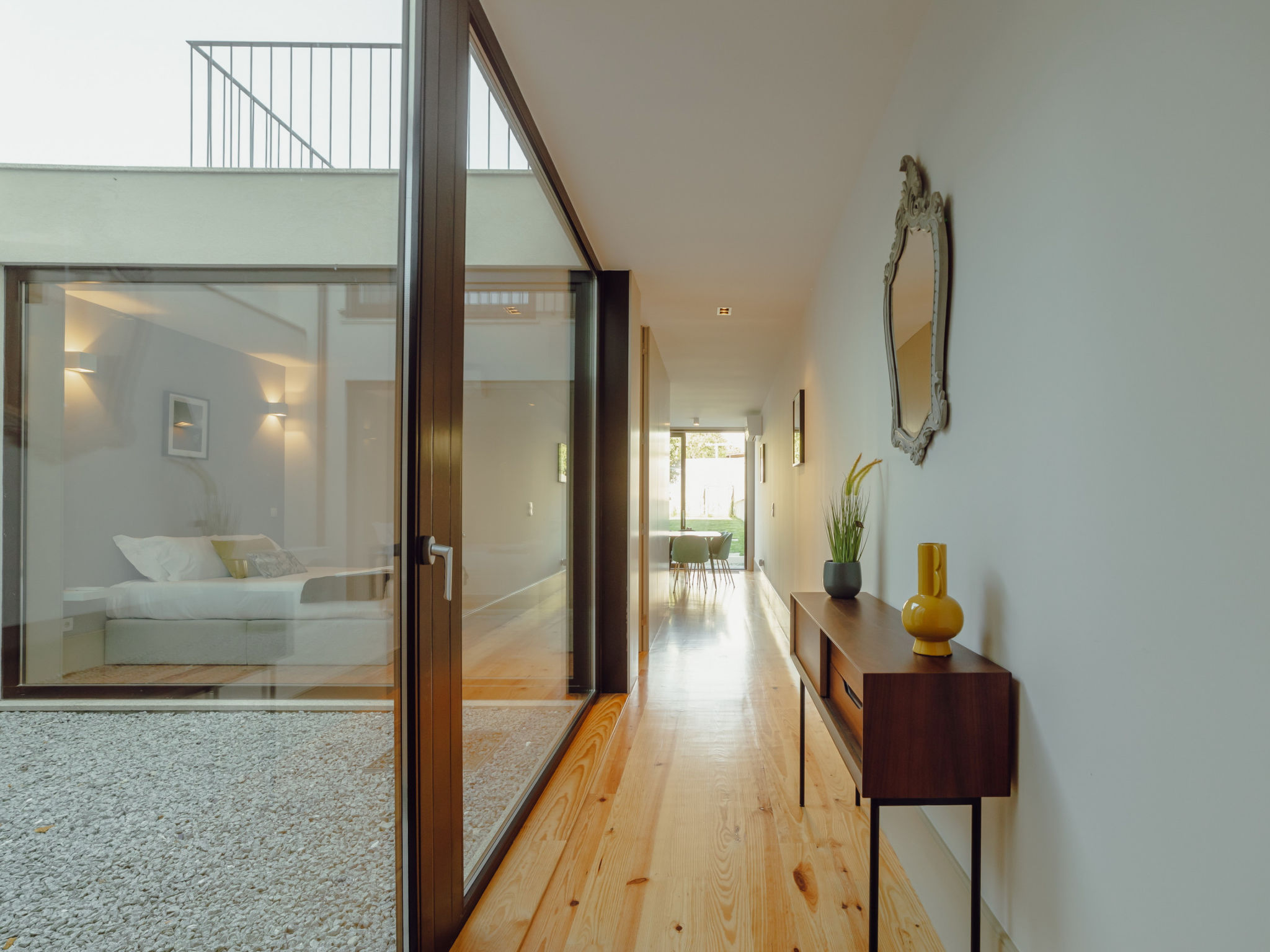 LEGACY OPORTO PREMIUM APARTMENT B by VACATIONY - Binnen