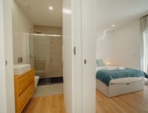 Courtyard Oporto Design Apartment H – Stijlvol verblijf in hartje Porto - thumbnail 3