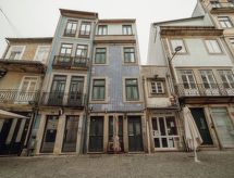 Stijlvol appartement in hartje Porto, vlakbij S. Helena - thumbnail 2