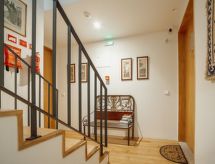 Stijlvol appartement in hartje Porto, vlakbij S. Helena - thumbnail 5