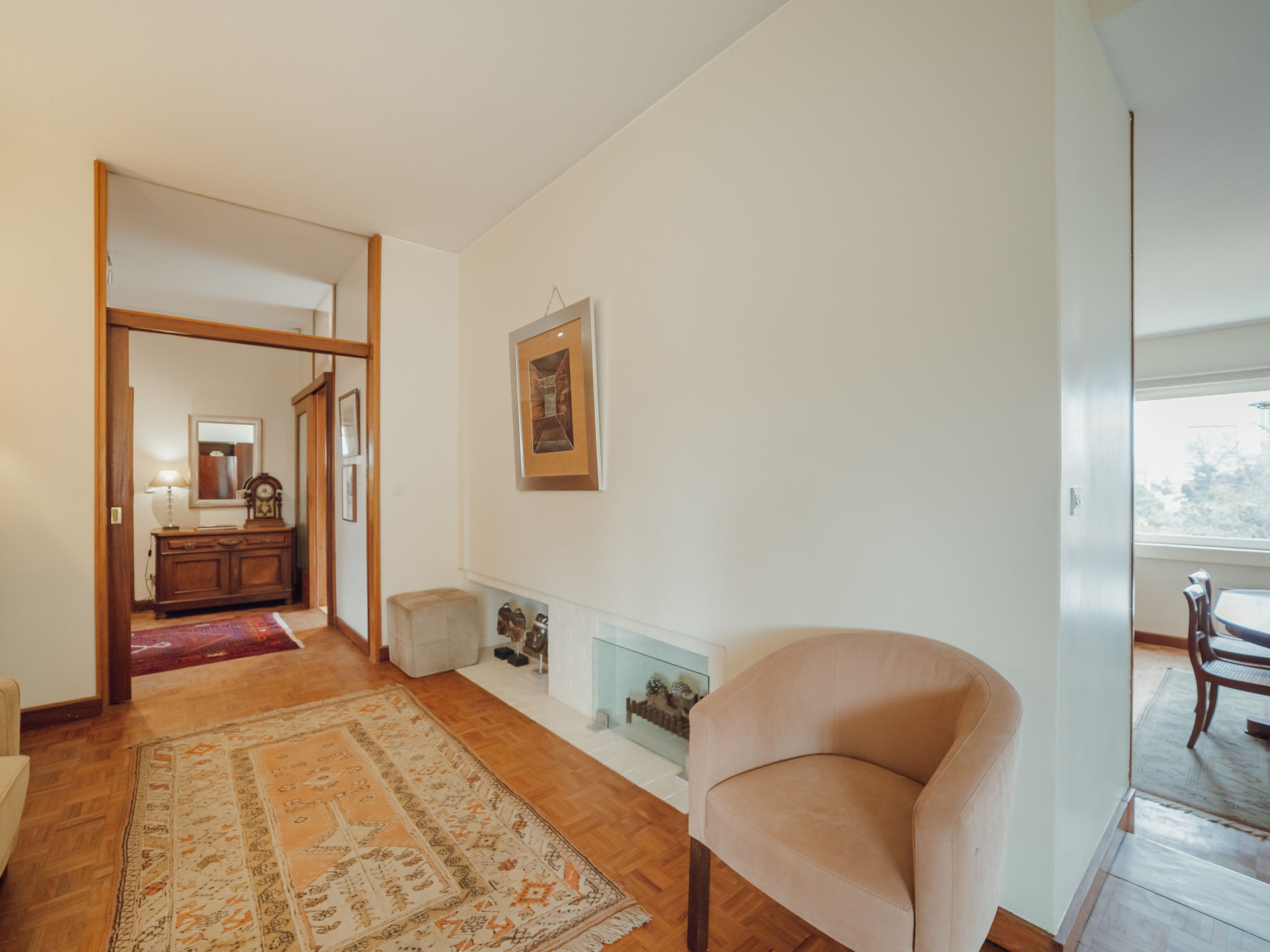 GRAND BOTANIC GARDEN APARTMENT by VACATIONY