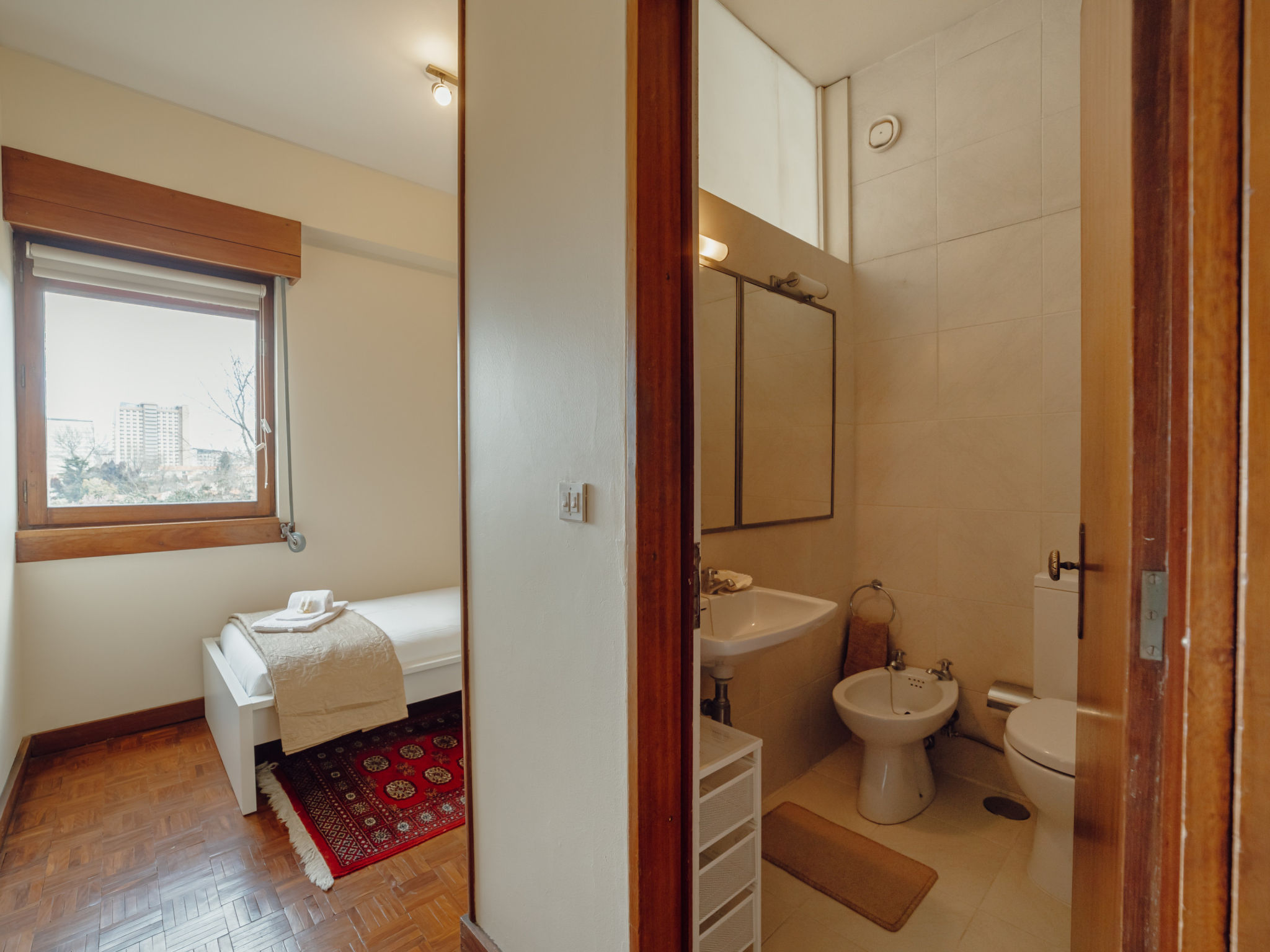 GRAND BOTANIC GARDEN APARTMENT by VACATIONY - Binnen