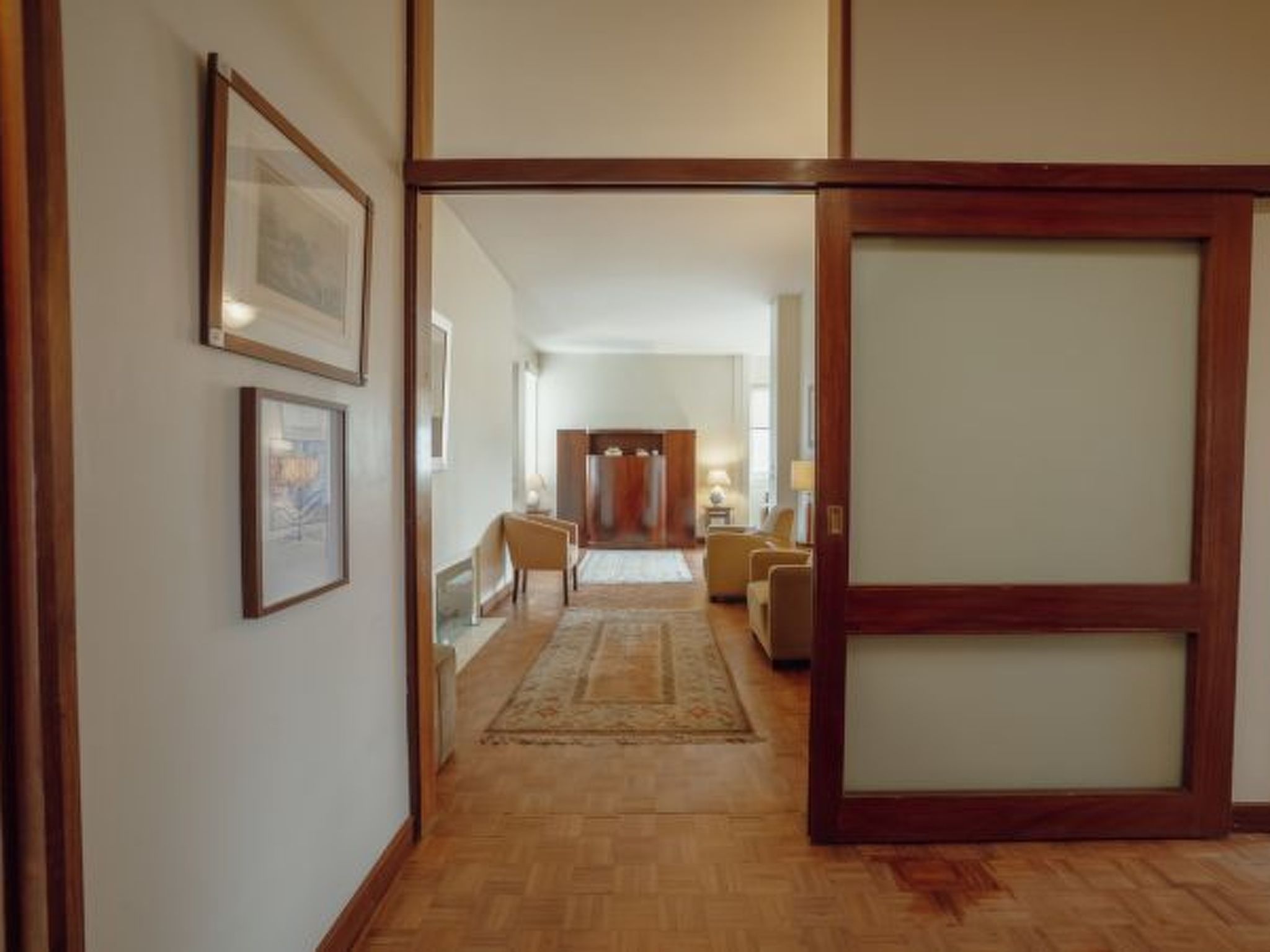 Stijlvol Appartement in Porto – 150m², Centraal Gelegen, Geschikt voor 7 Personen - foto 12