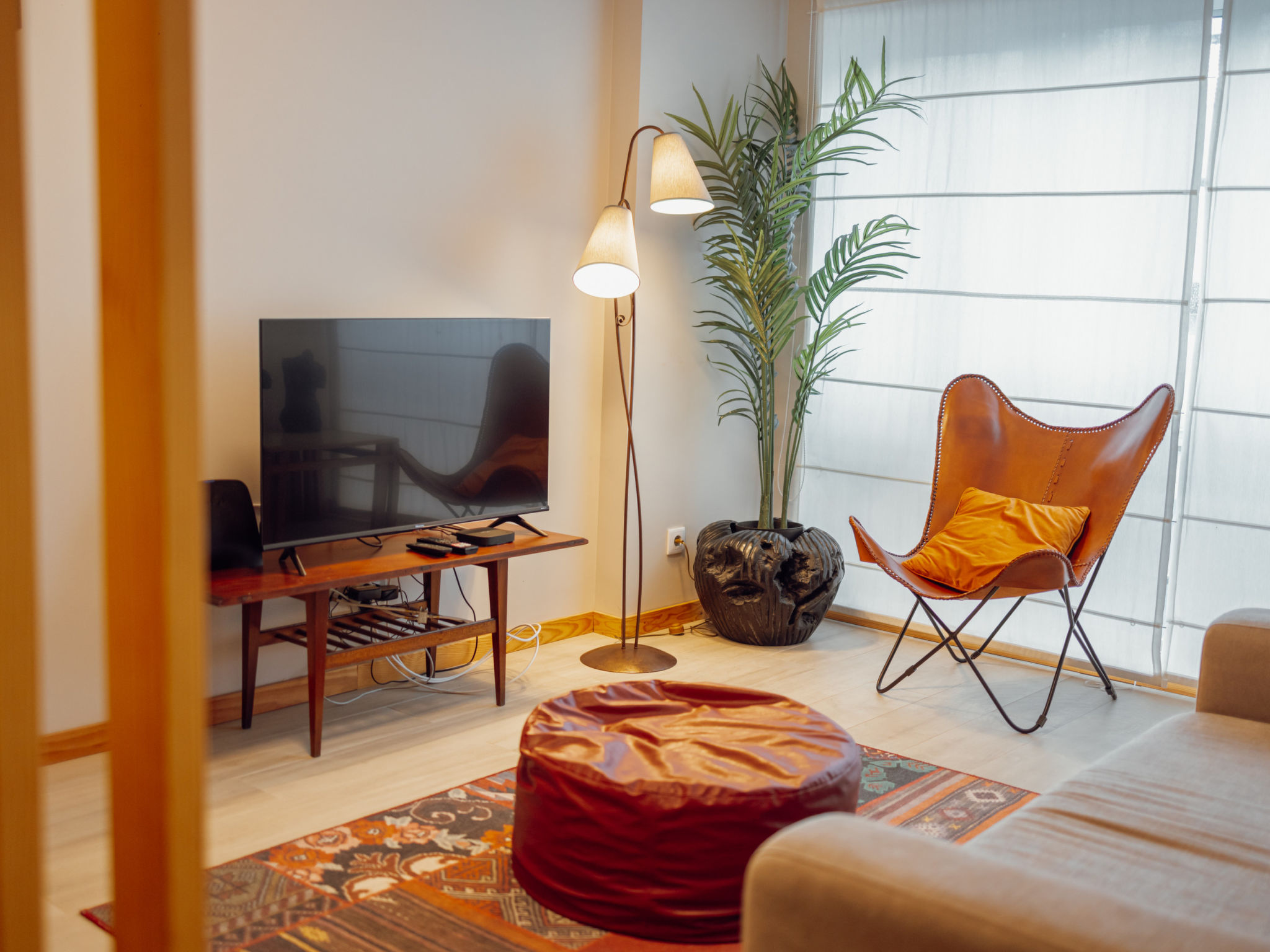 GOOD MORNING APARTMENT with GARAGE by VACATIONY