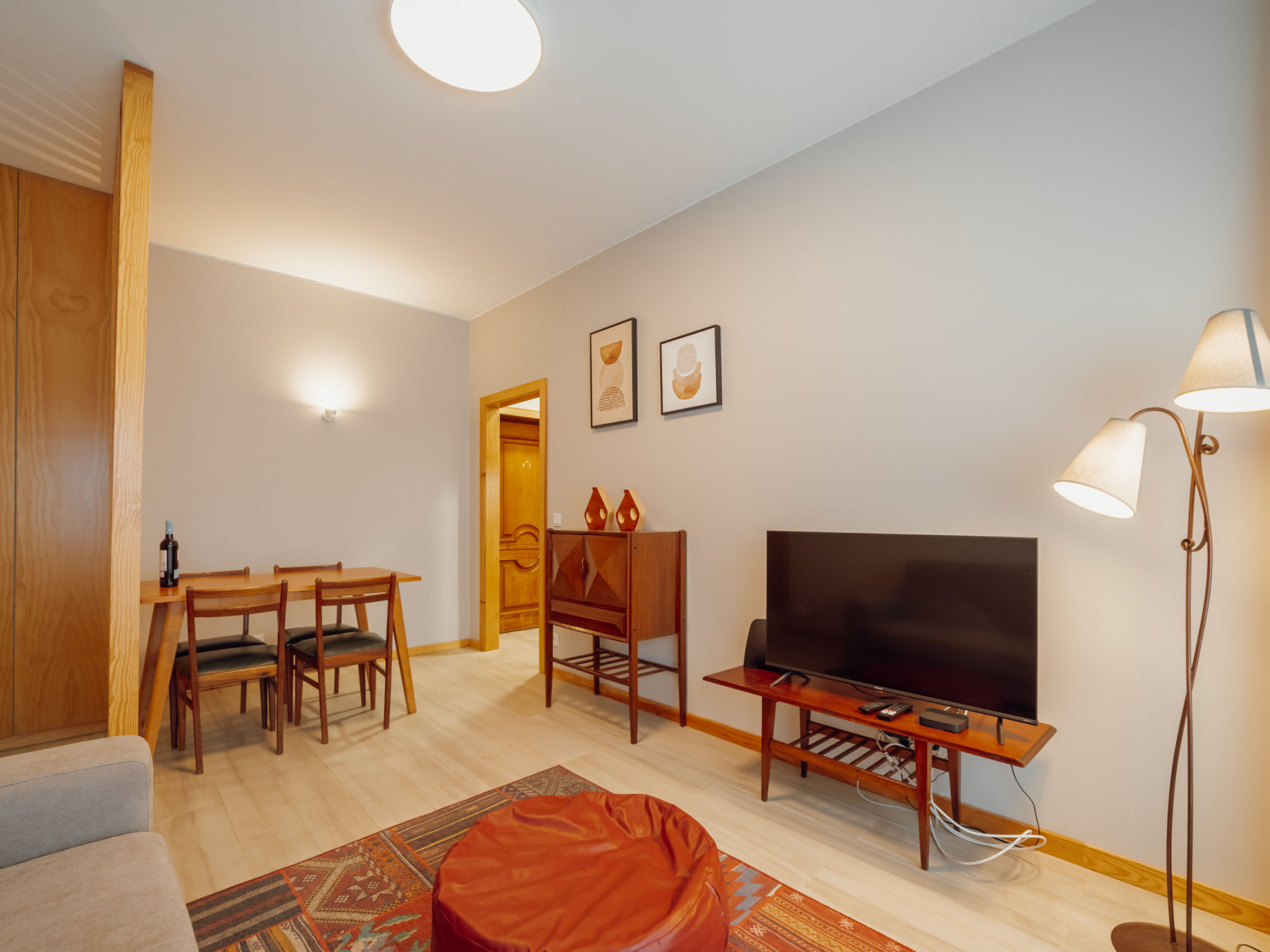 GOOD MORNING APARTMENT with GARAGE by VACATIONY - Buiten