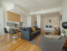 Design appartement met terras in hartje Porto, voor 3 personen - thumbnail 1