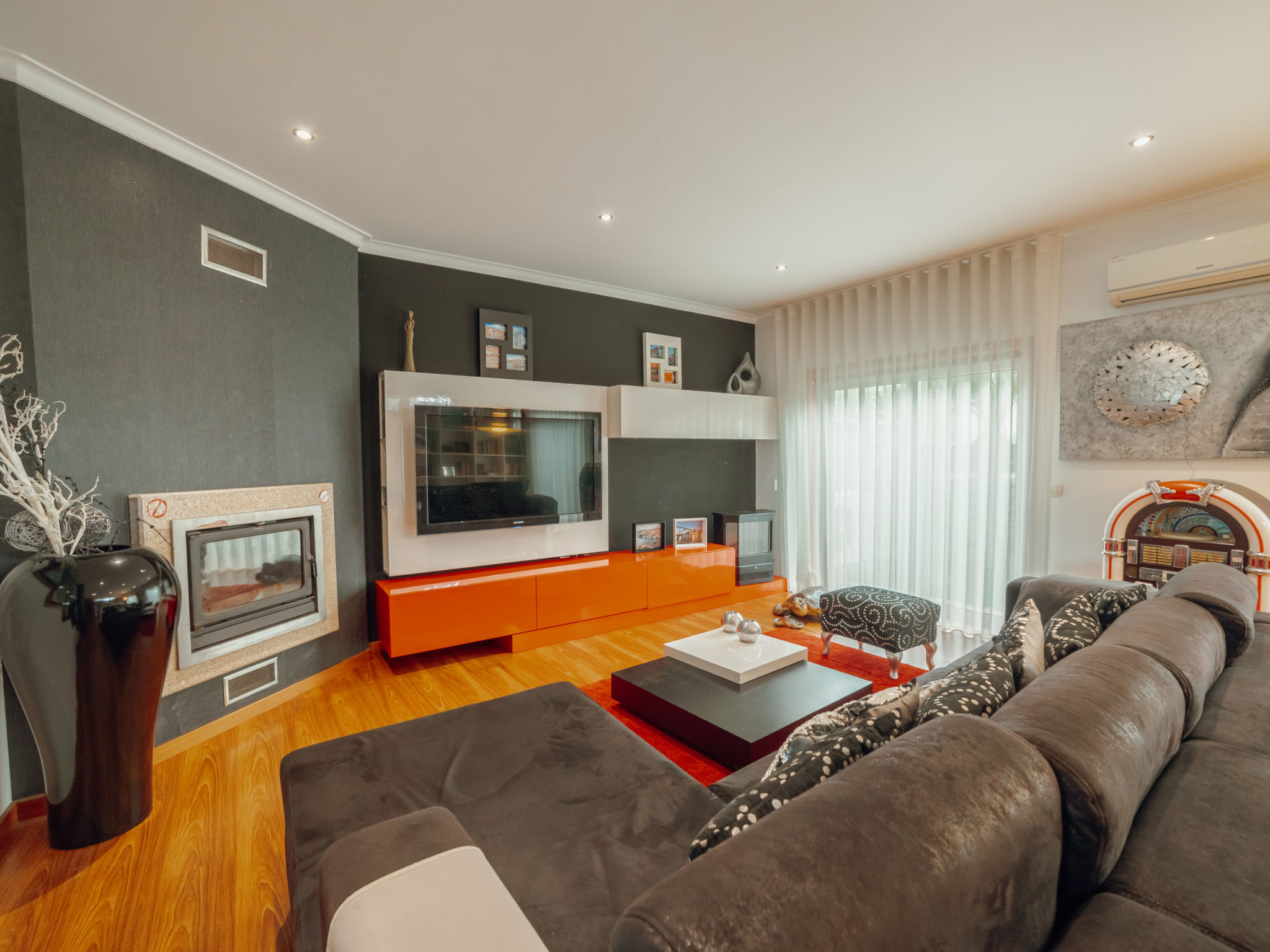 POOL & CINEMA VILLA by VACATIONY