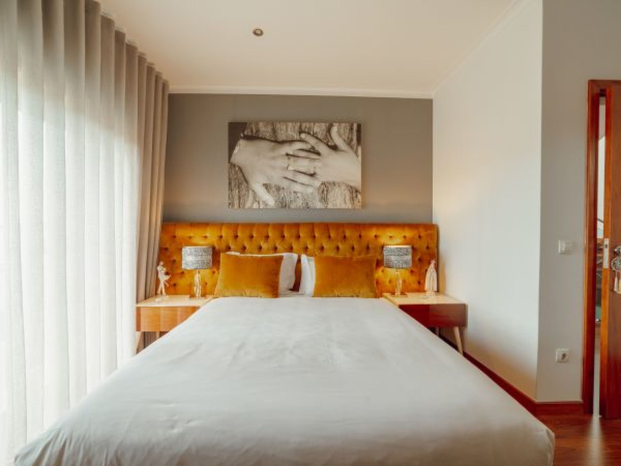 Photo of POOL & CINEMA VILLA by VACATIONY