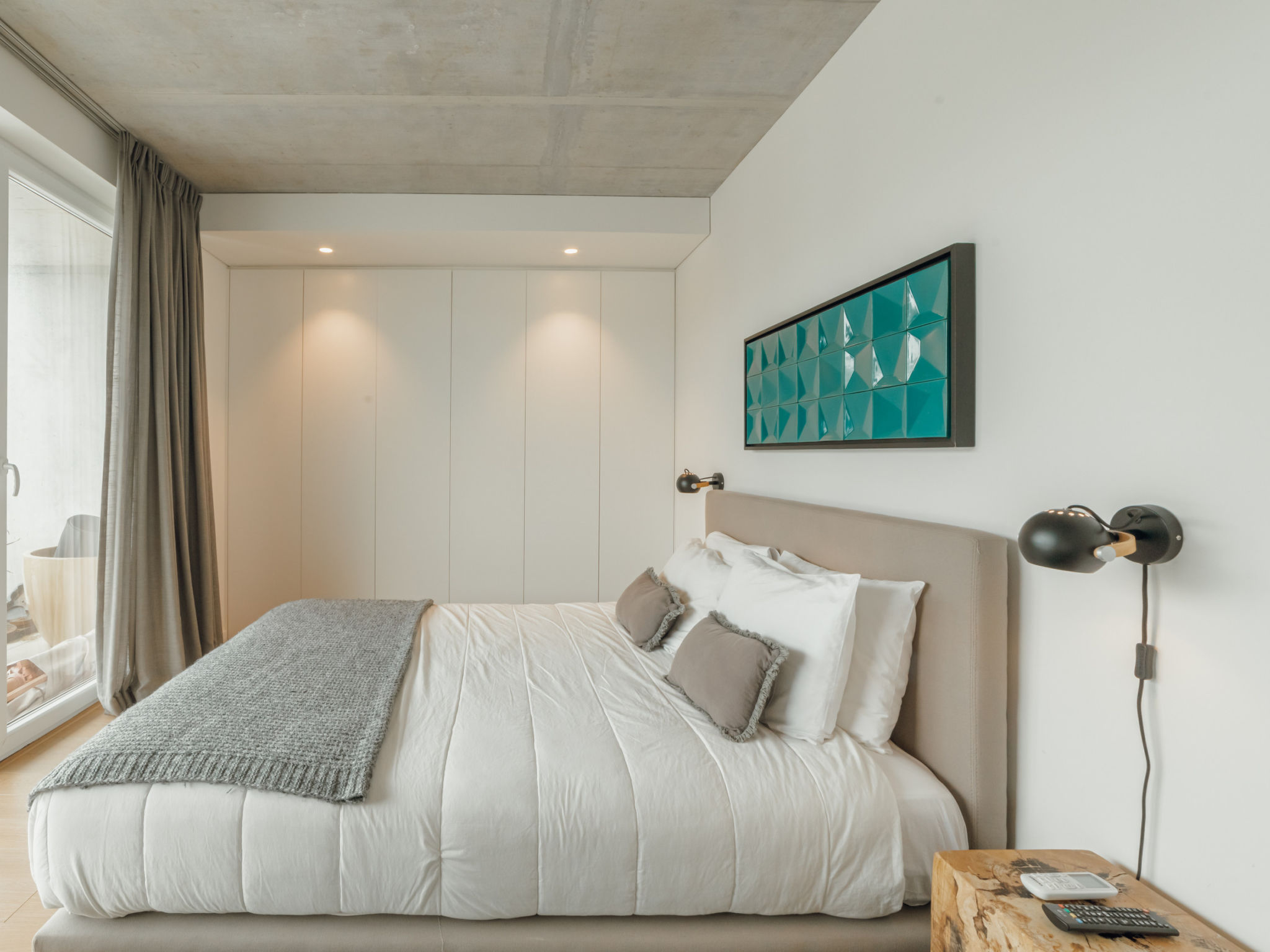 Photo of BEACH & SUN APARTMENT by VACATIONY