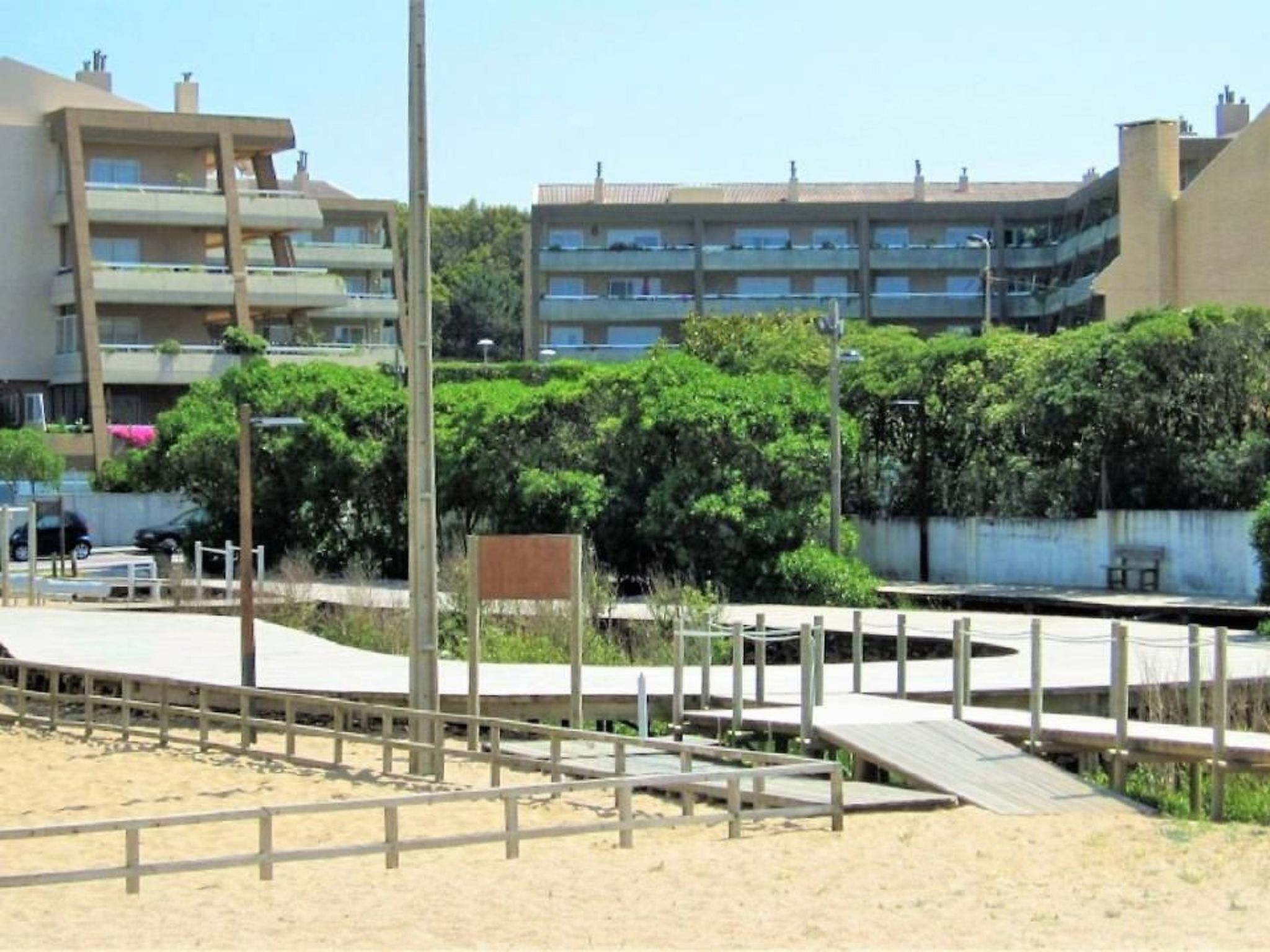Geräumiges Penthouse am Meer mit zwei Pools - Outside