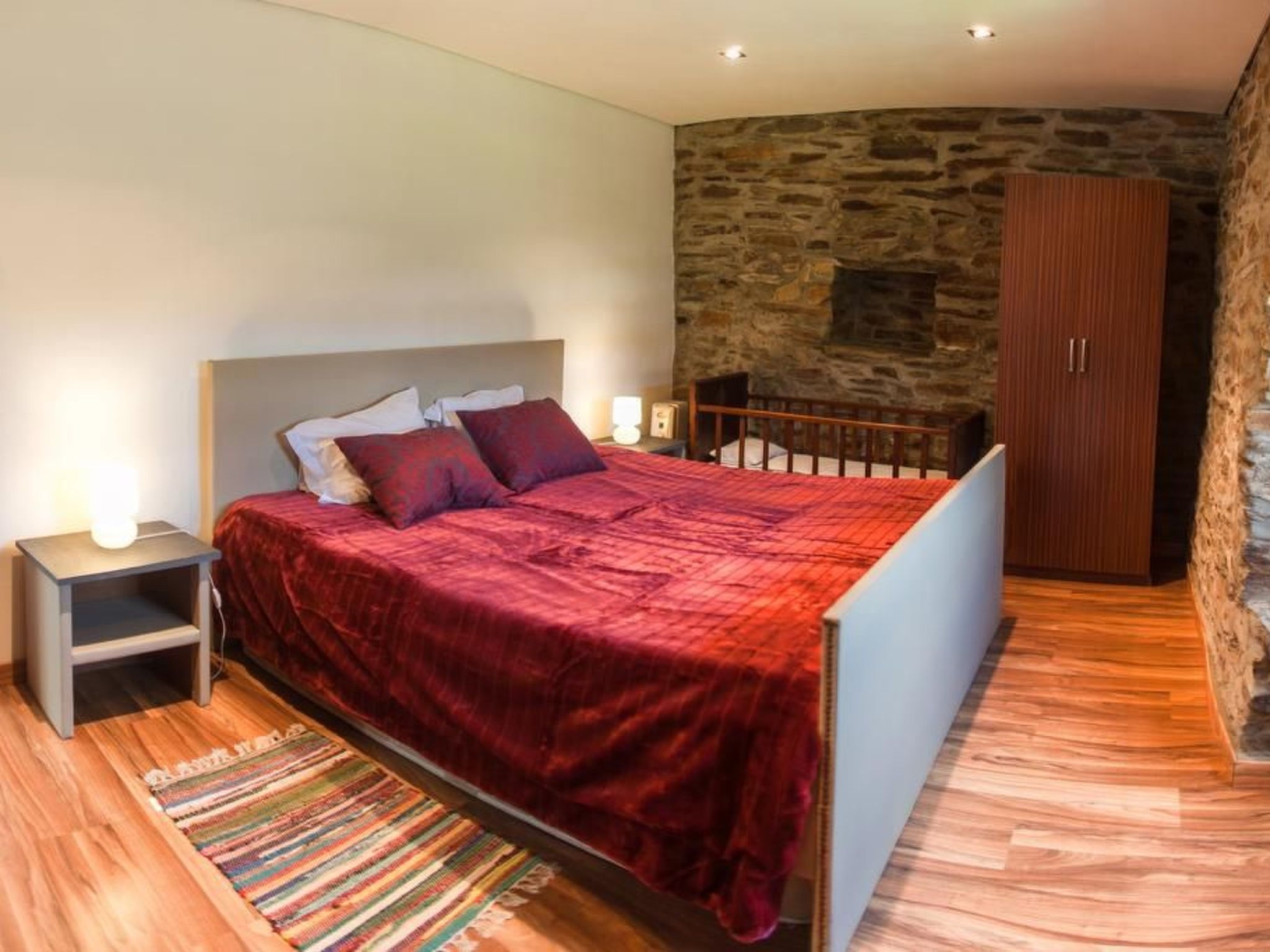 Villa mit Garten, Grill und Terrasse