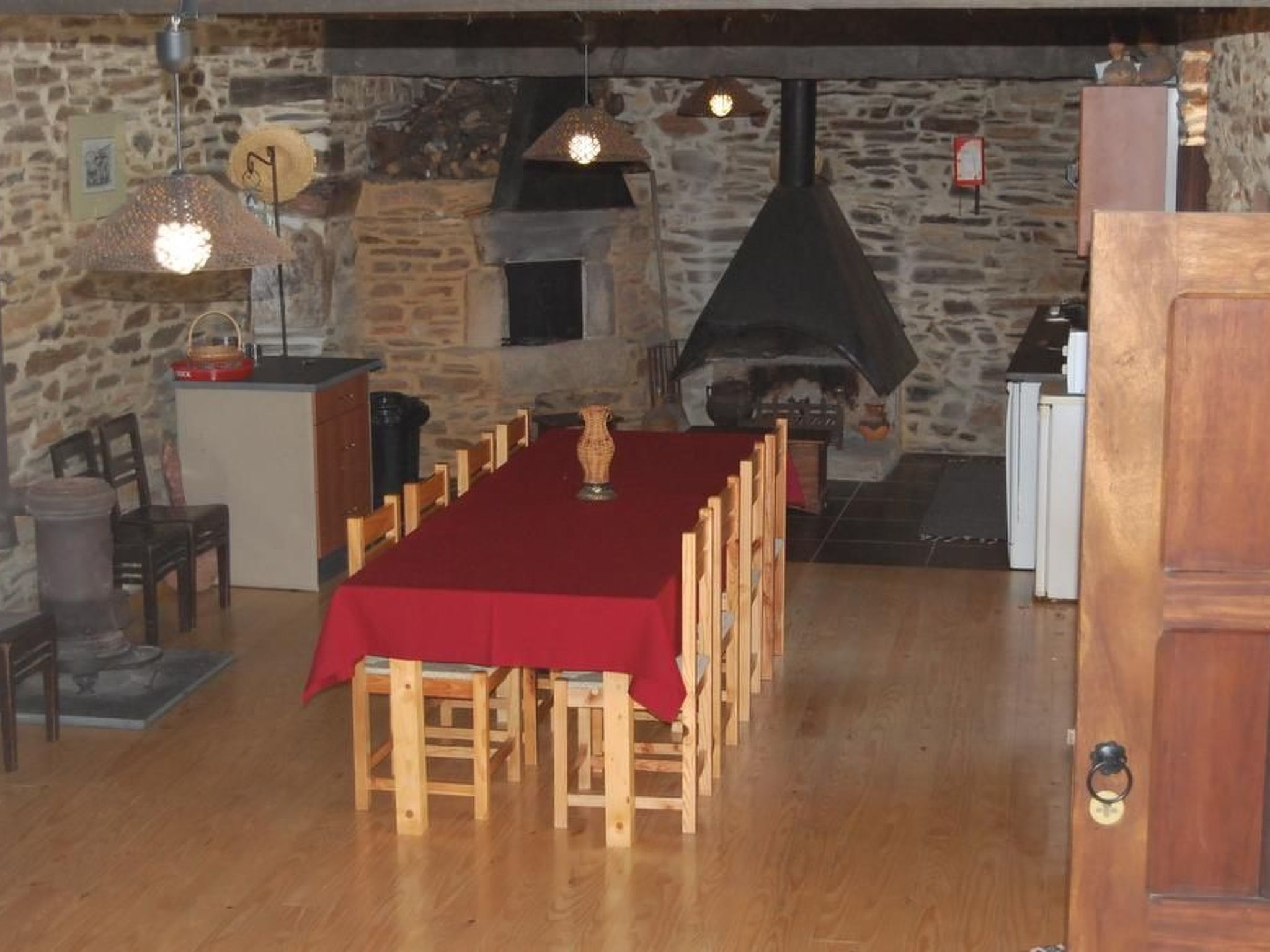 Villa mit Garten, Grill und Terrasse-Image-tags.info