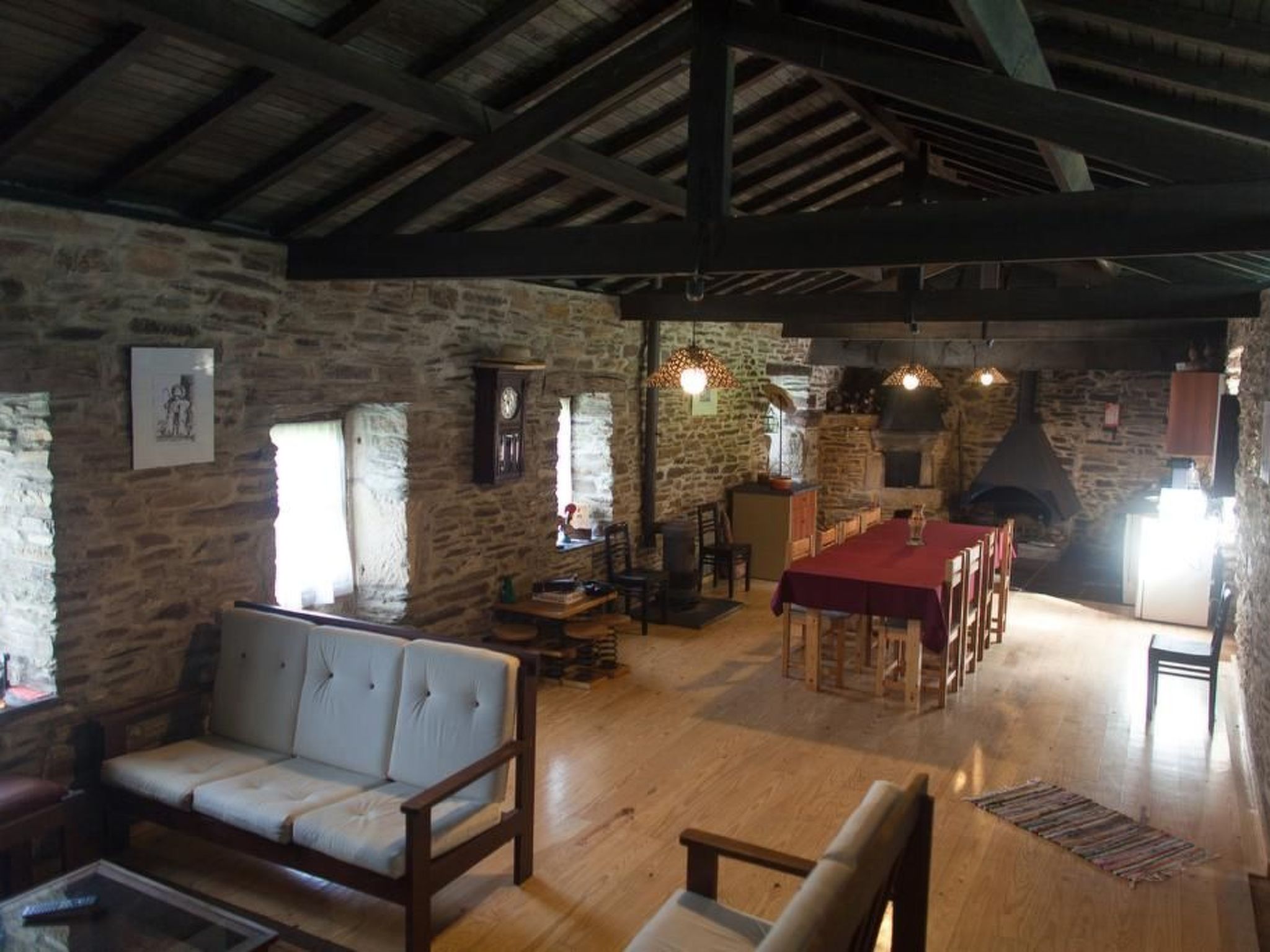 Villa mit Garten, Grill und Terrasse-Dedans