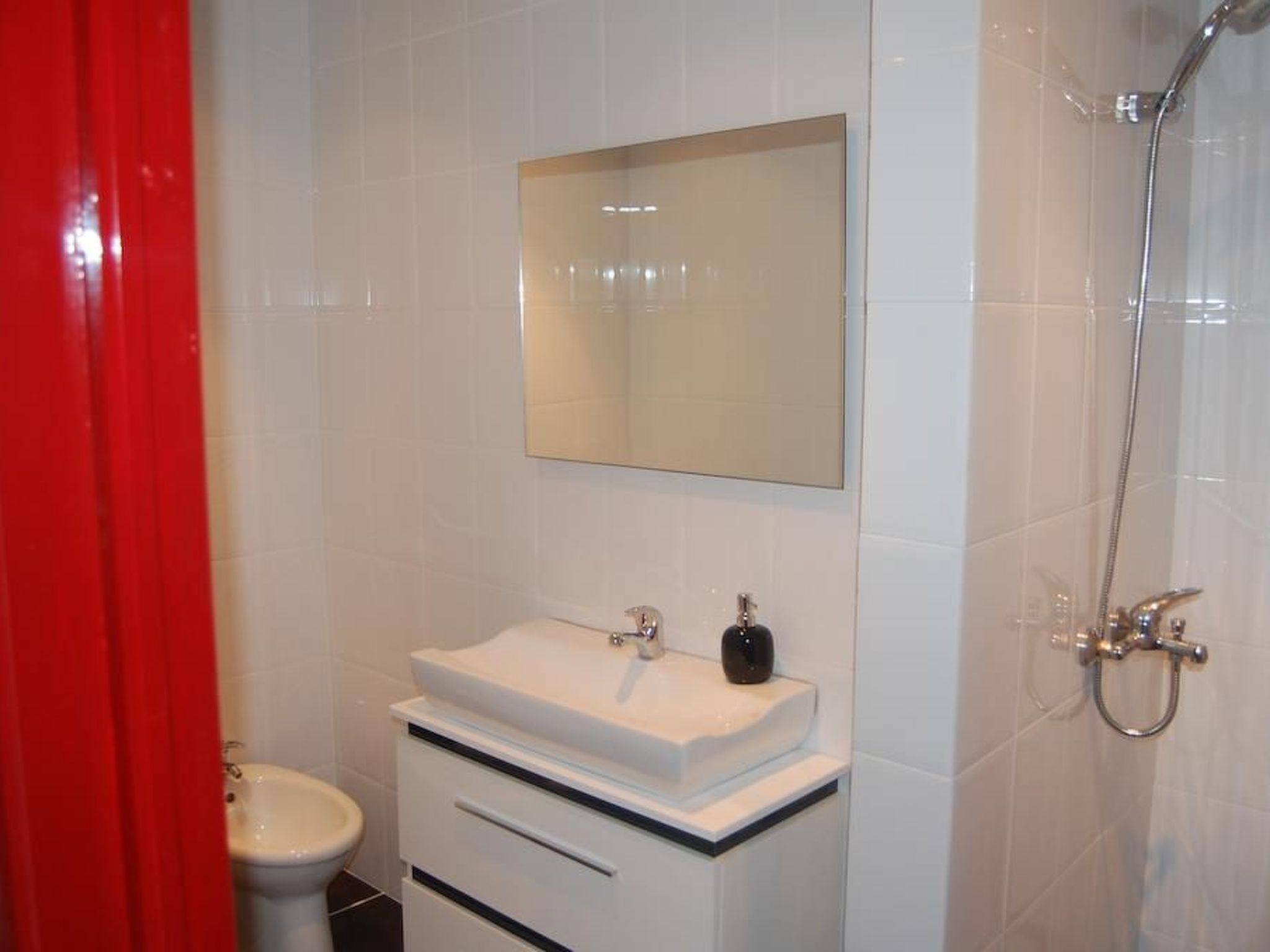 Villa mit Garten, Grill und Terrasse-Dedans