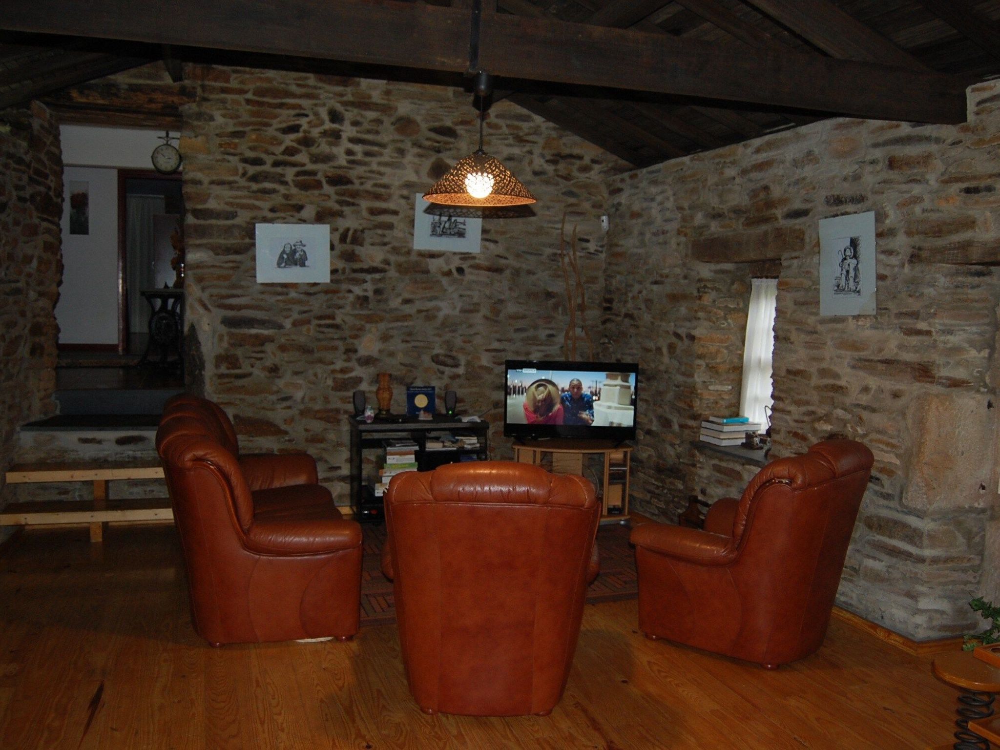 Villa mit Garten, Grill und Terrasse-Dedans