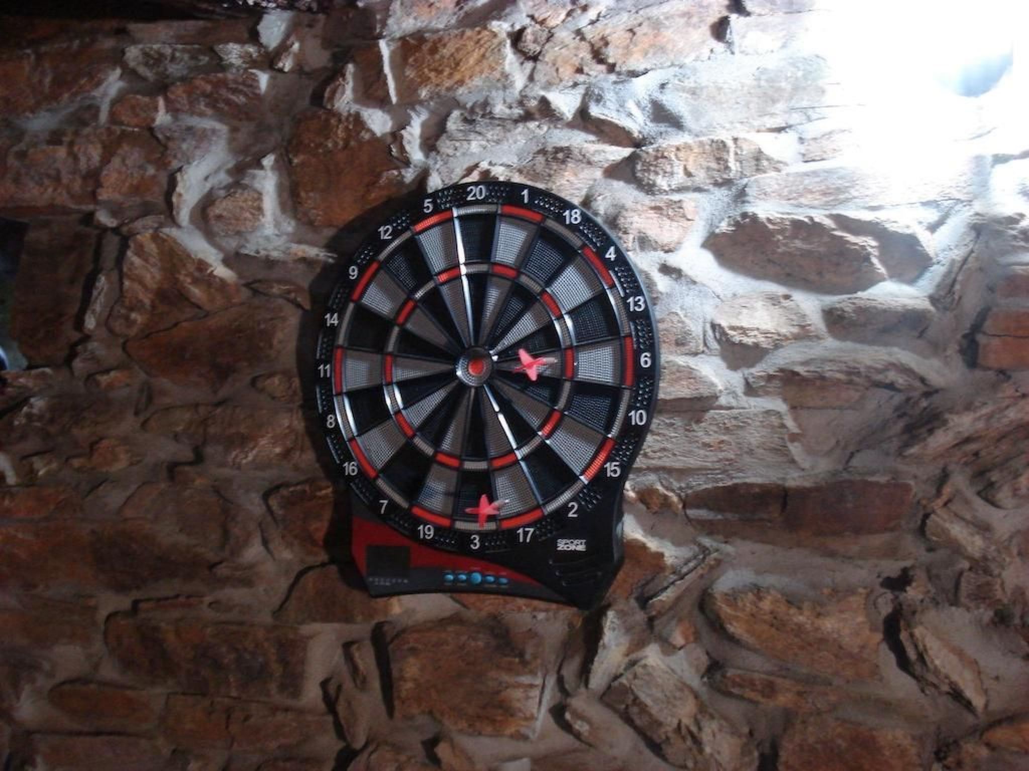 Villa mit Garten, Grill und Terrasse-Dedans