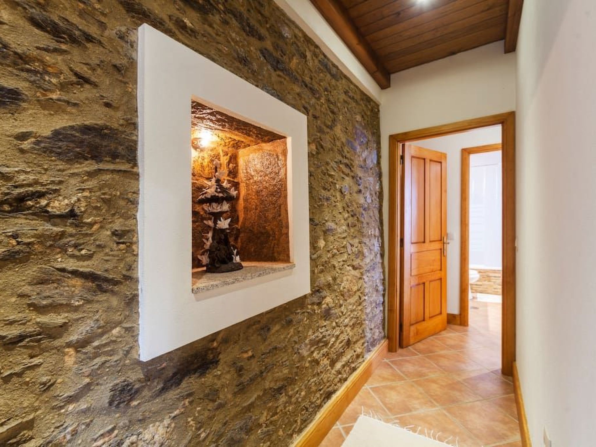 Mit Garten, Grill und Terrasse-Dedans