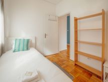 Zomers appartement in Espinho op 52m² met internet, vlakbij strand - thumbnail 2