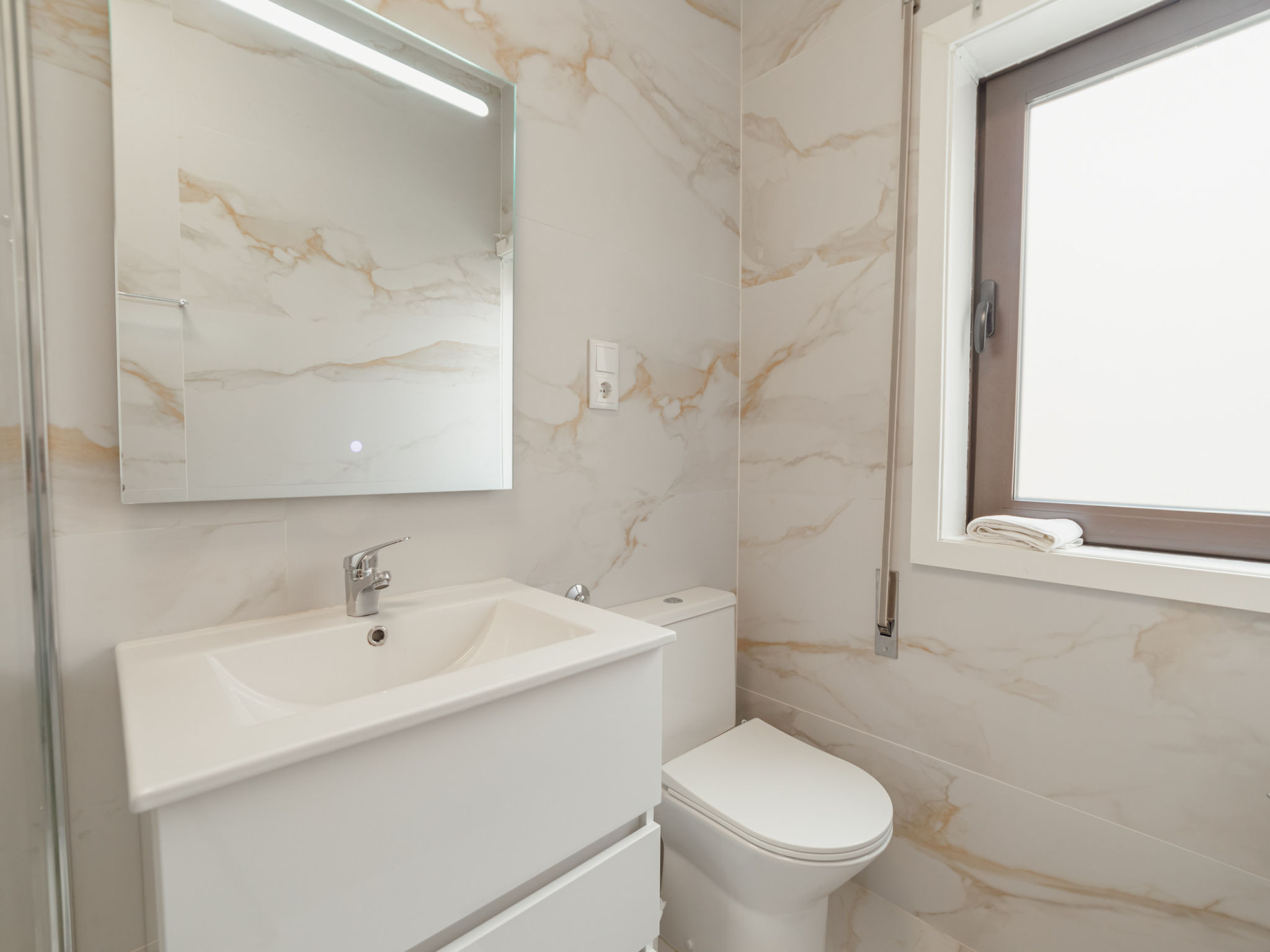 Appartement – Salle de bains, photo 11 sur 23