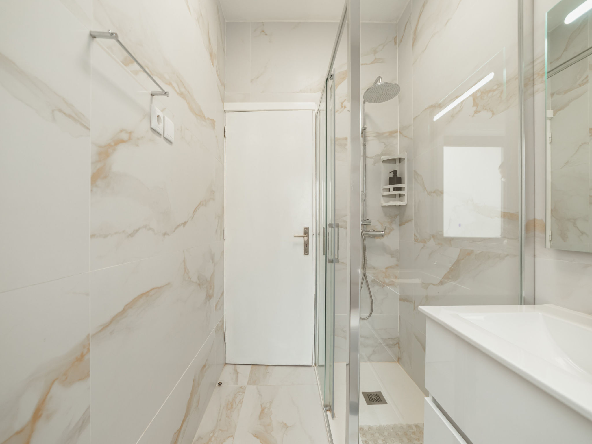 Appartement – Salle de bains, photo 12 sur 23