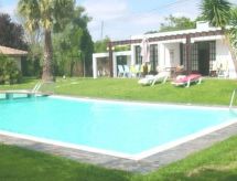 Ruim vrijstaand huis met privézwembad aan de golfbaan in Santa Maria da Feira - thumbnail 5