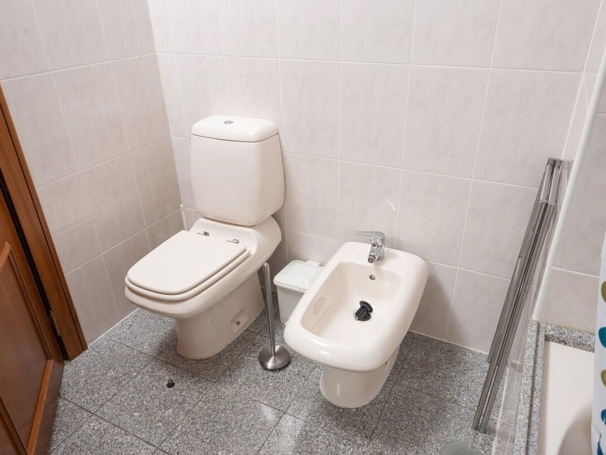 Meerblick First Line mit 2 Pools 3