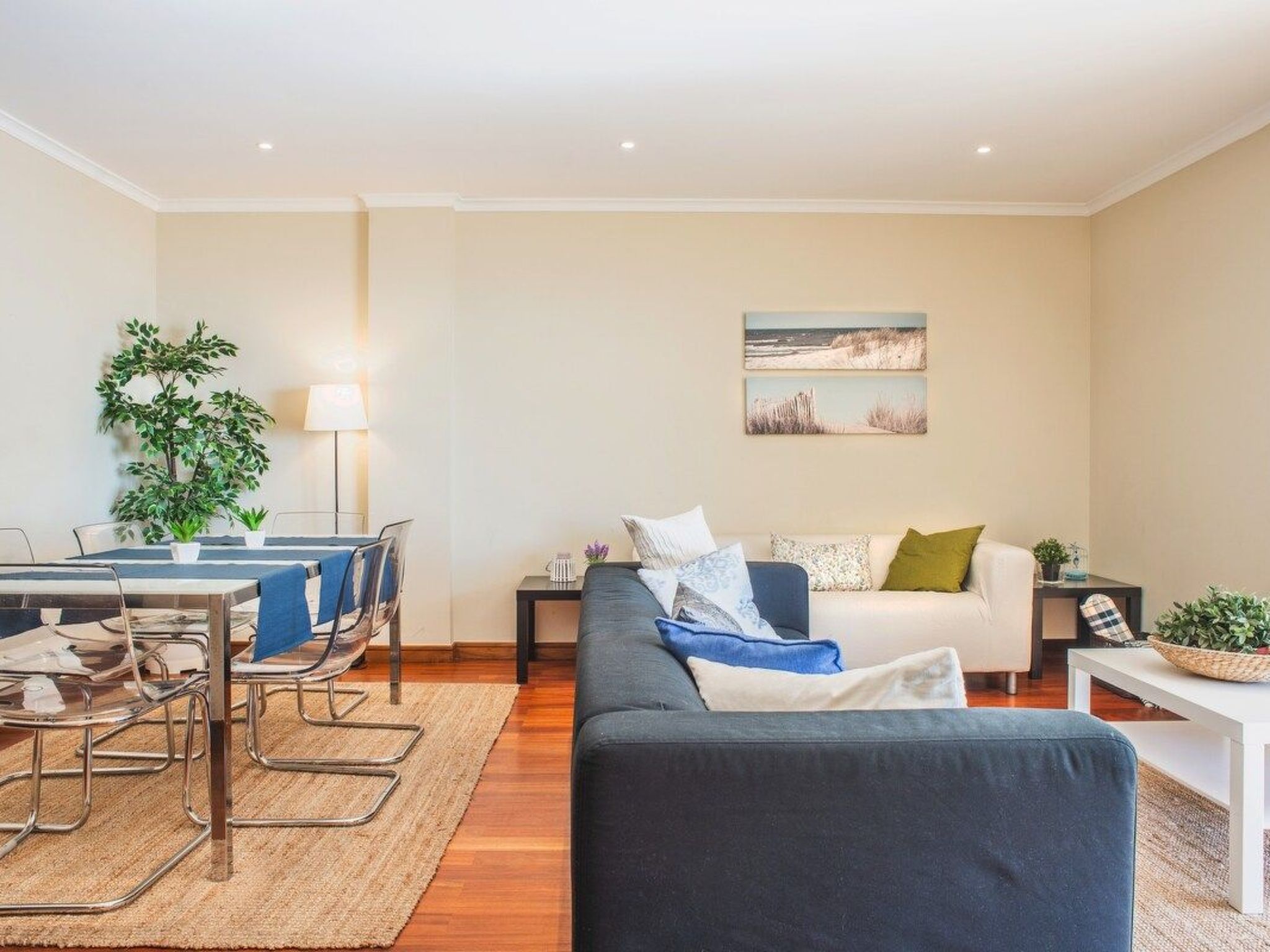 Meerblick Erste Linie mit 2 Pools 4-Drinnen